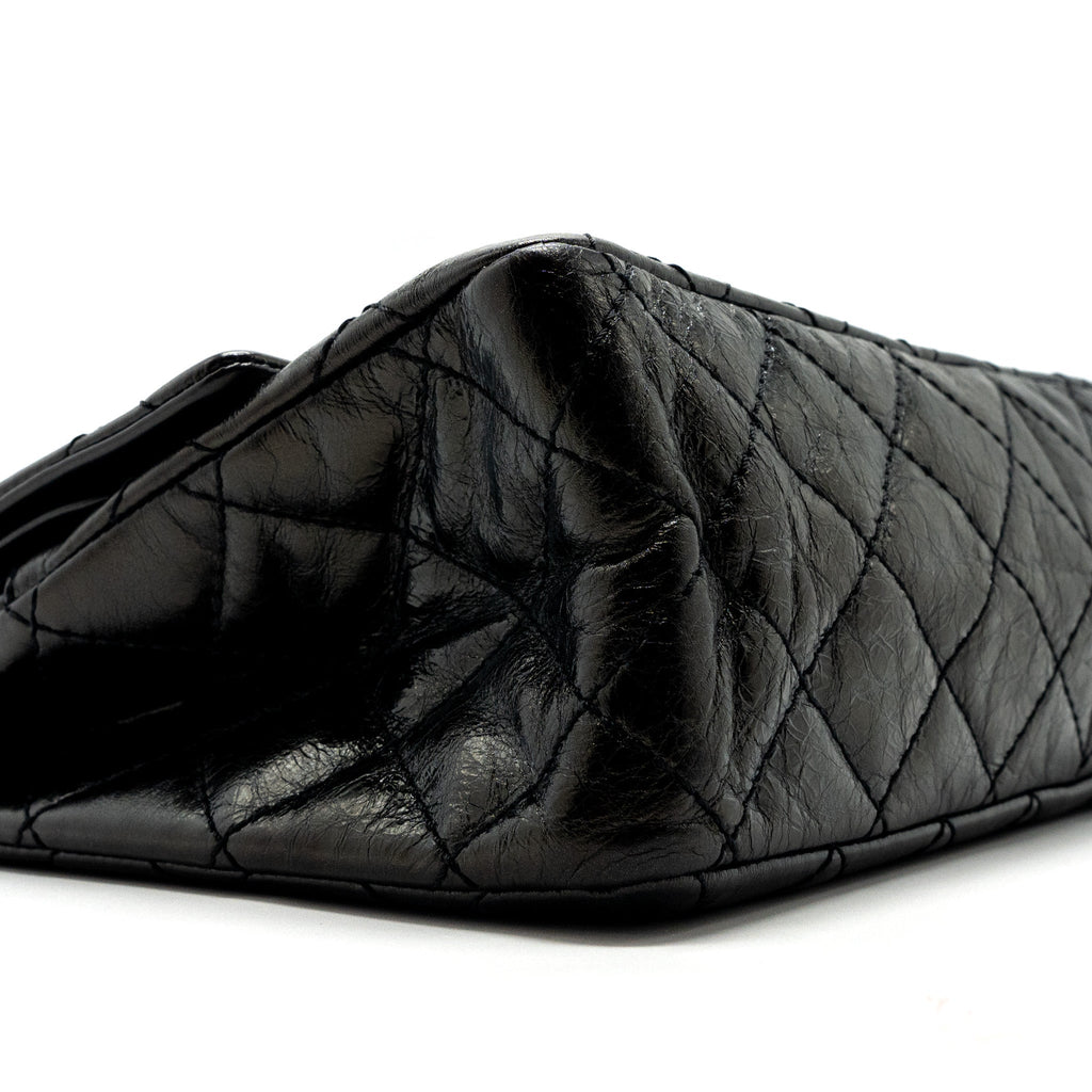 Chanel 2.55 226 Reissue Double Flap Bag Grained Calfskin Black
