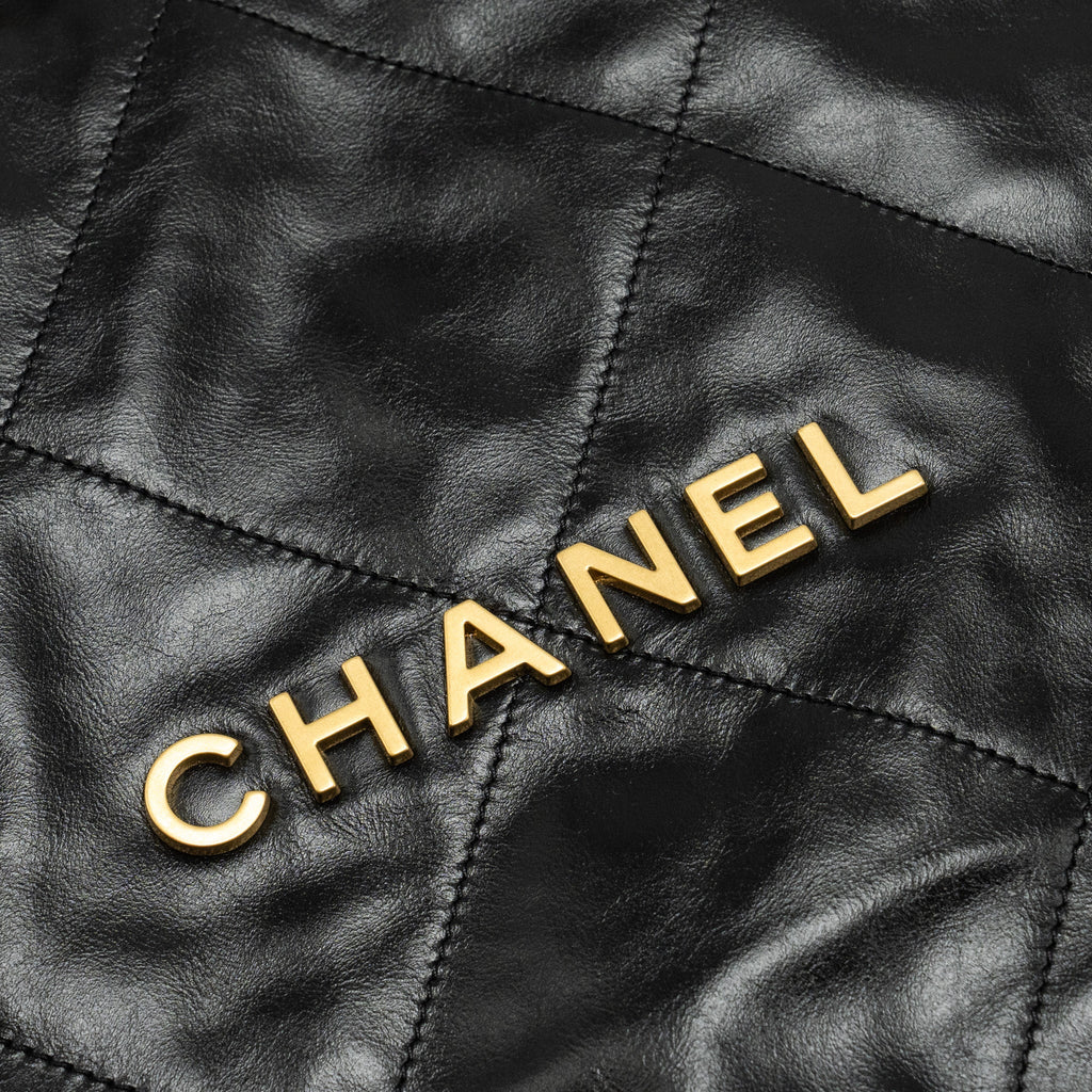 Chanel Medium 22 Bag Shiny Calfskin Black  (microchip)