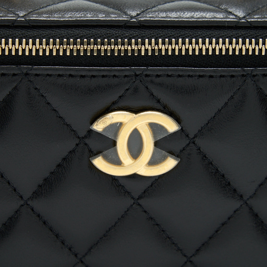 Chanel 22S Letter Top Handle Long Vanity With Chain Lambskin Black