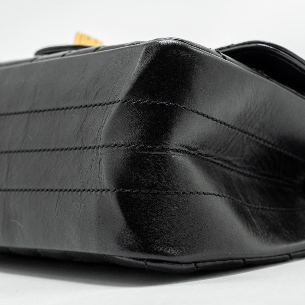 Chanel Mini 2.55 Reissue Chevron Calfskin BLACK  (Microchip)