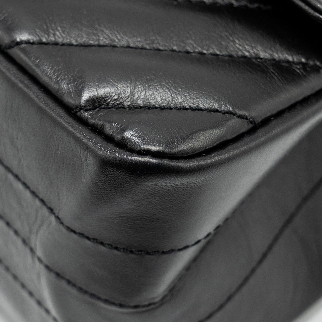 Chanel Mini 2.55 Reissue Chevron Calfskin BLACK  (Microchip)