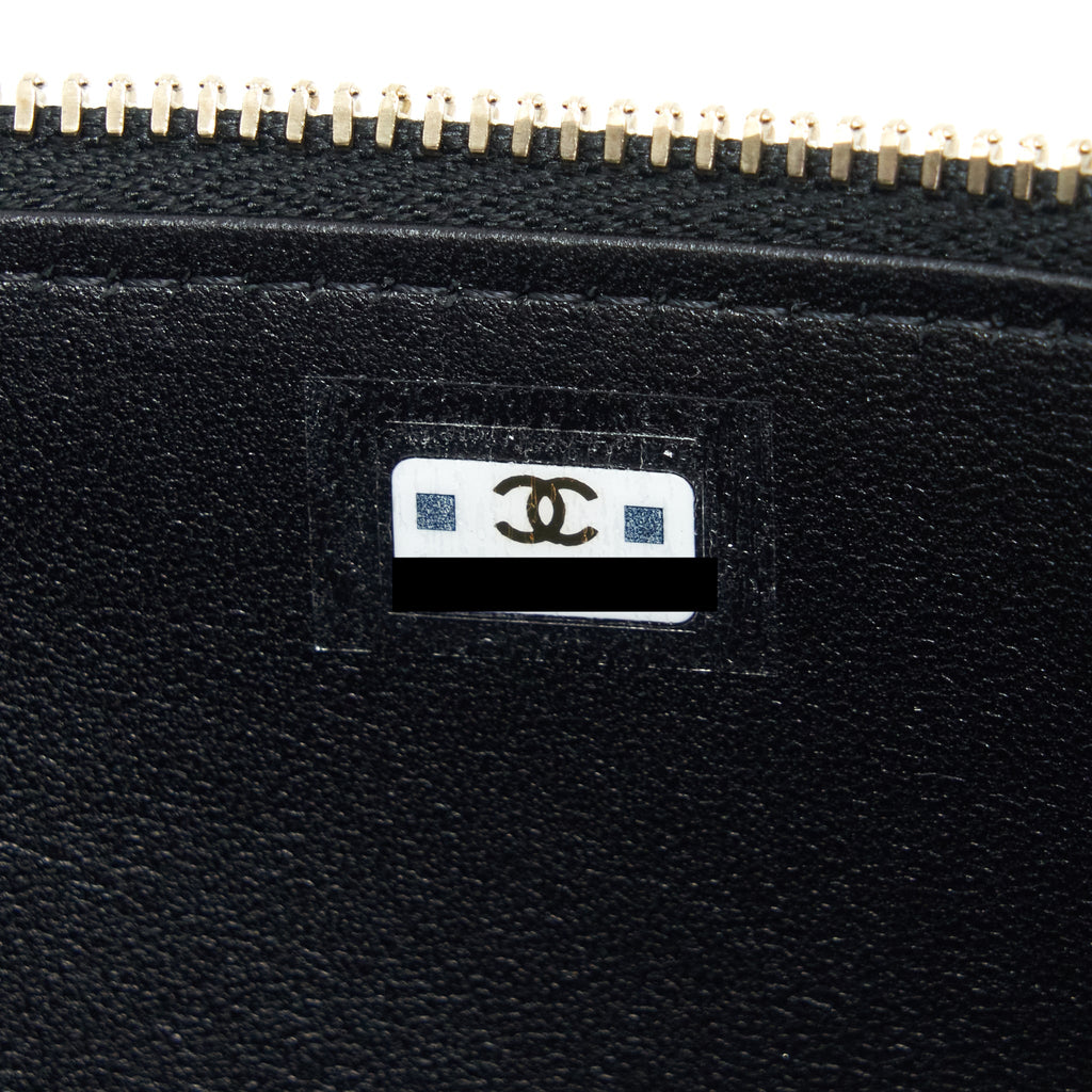 Chanel 22A Mini Top Handle Long Vanity With Chain Lambskin Black L (Microchip)