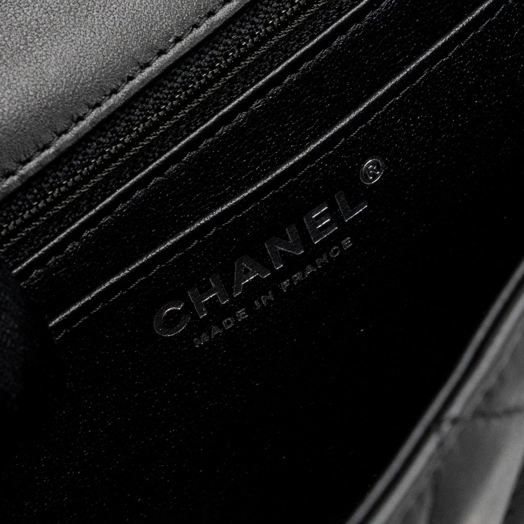 Chanel mini rectangular flap bag lambskin black  (microchip)