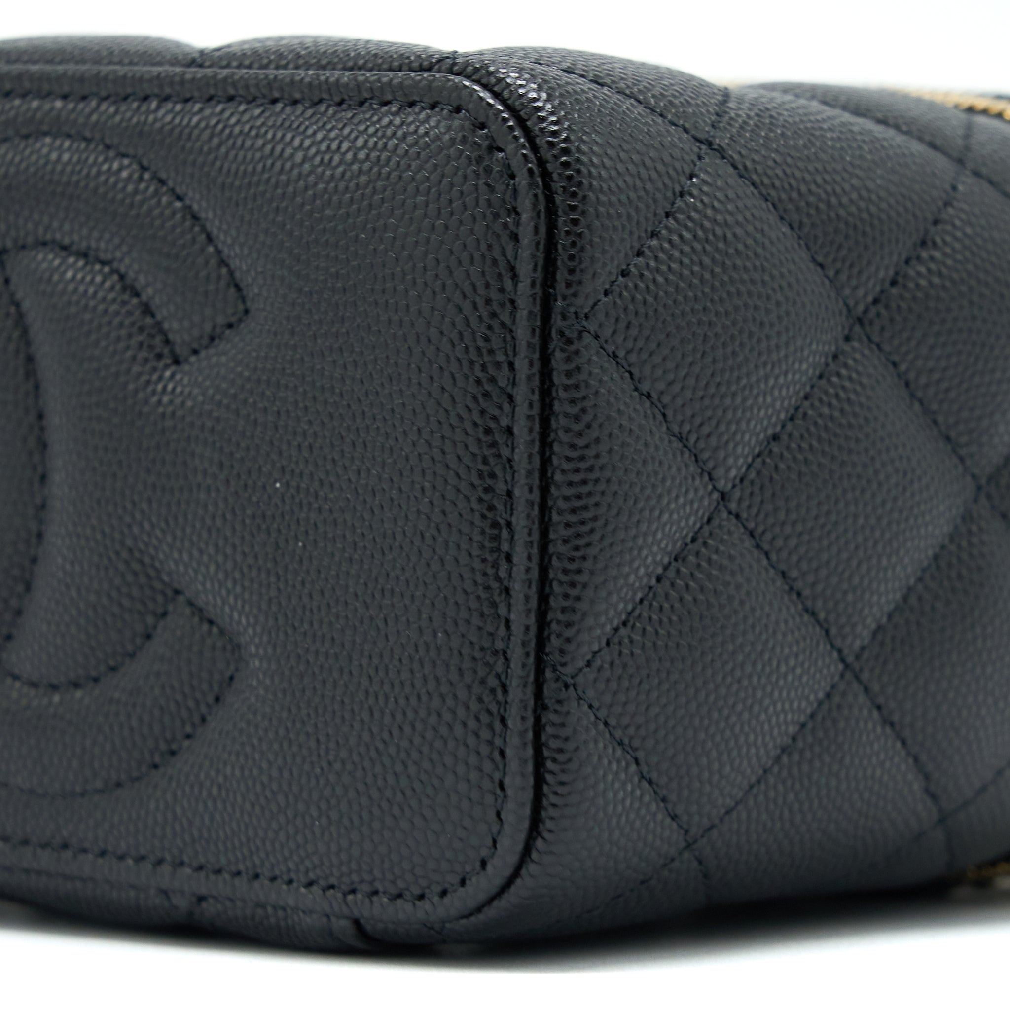 Chanel Long Vanity with Chain Caviar Black L (Microchip)