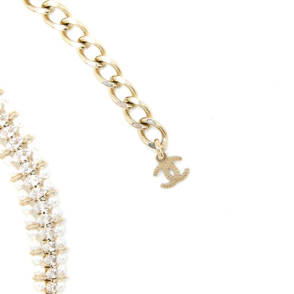Chanel CC Logo Chocker Crystal/Pearl L