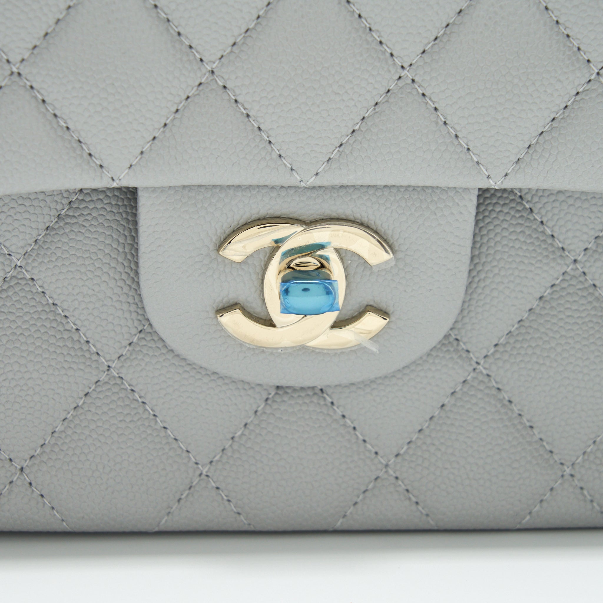 Chanel 21A Small Classic Double Flap Bag Caviar NC634 Light Grey L