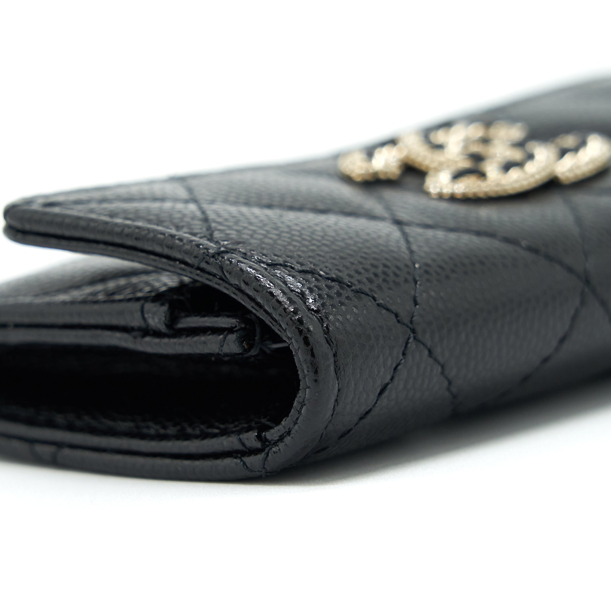 Chanel 22S Detailed Logo Mini Flap Card Holder Caviar Black L
