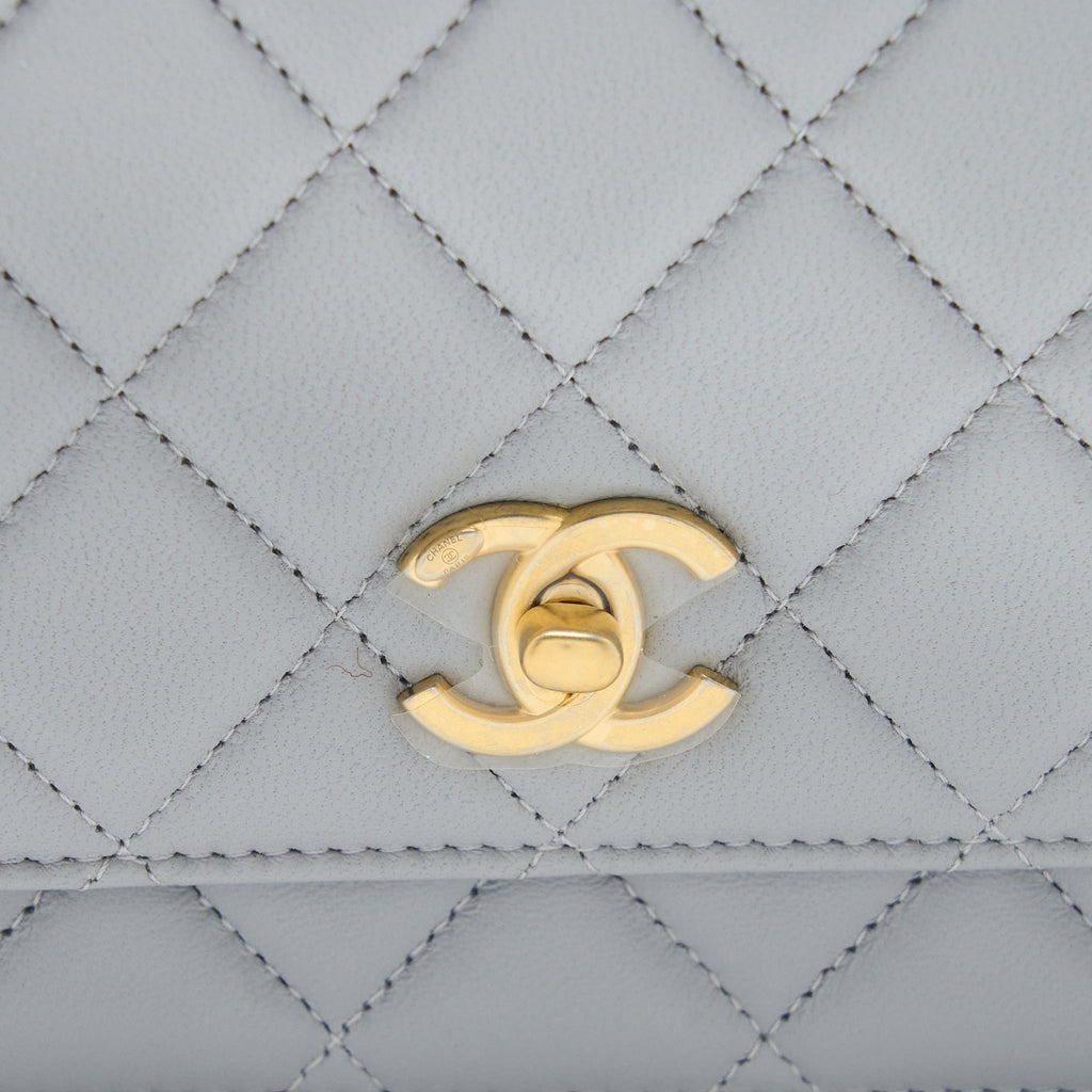 Chanel Pearl Crush Wallet on Chain Lambskin Light Grey  (Microchip)