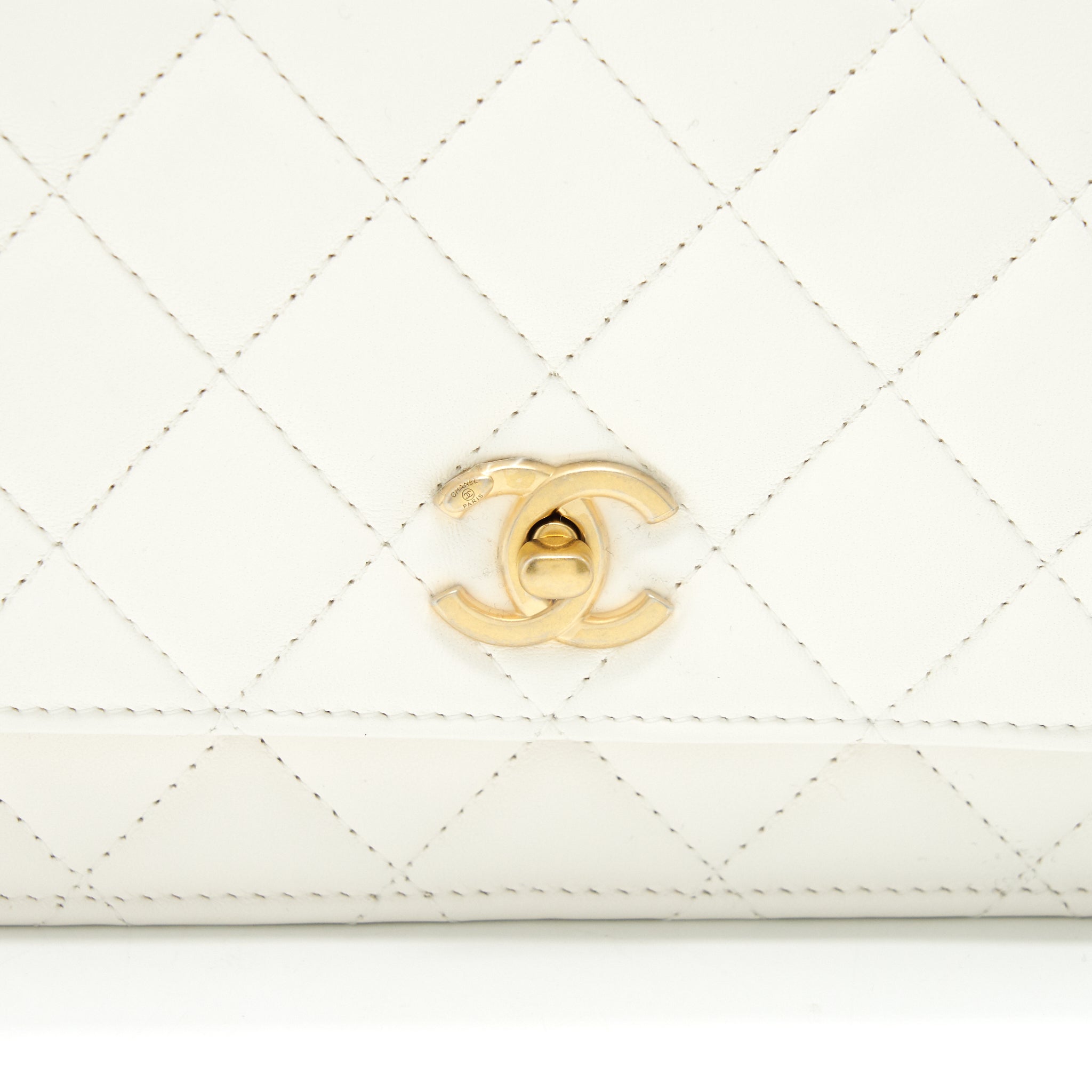 Chanel Pearl Crush Wallet On Chain Lambskin White