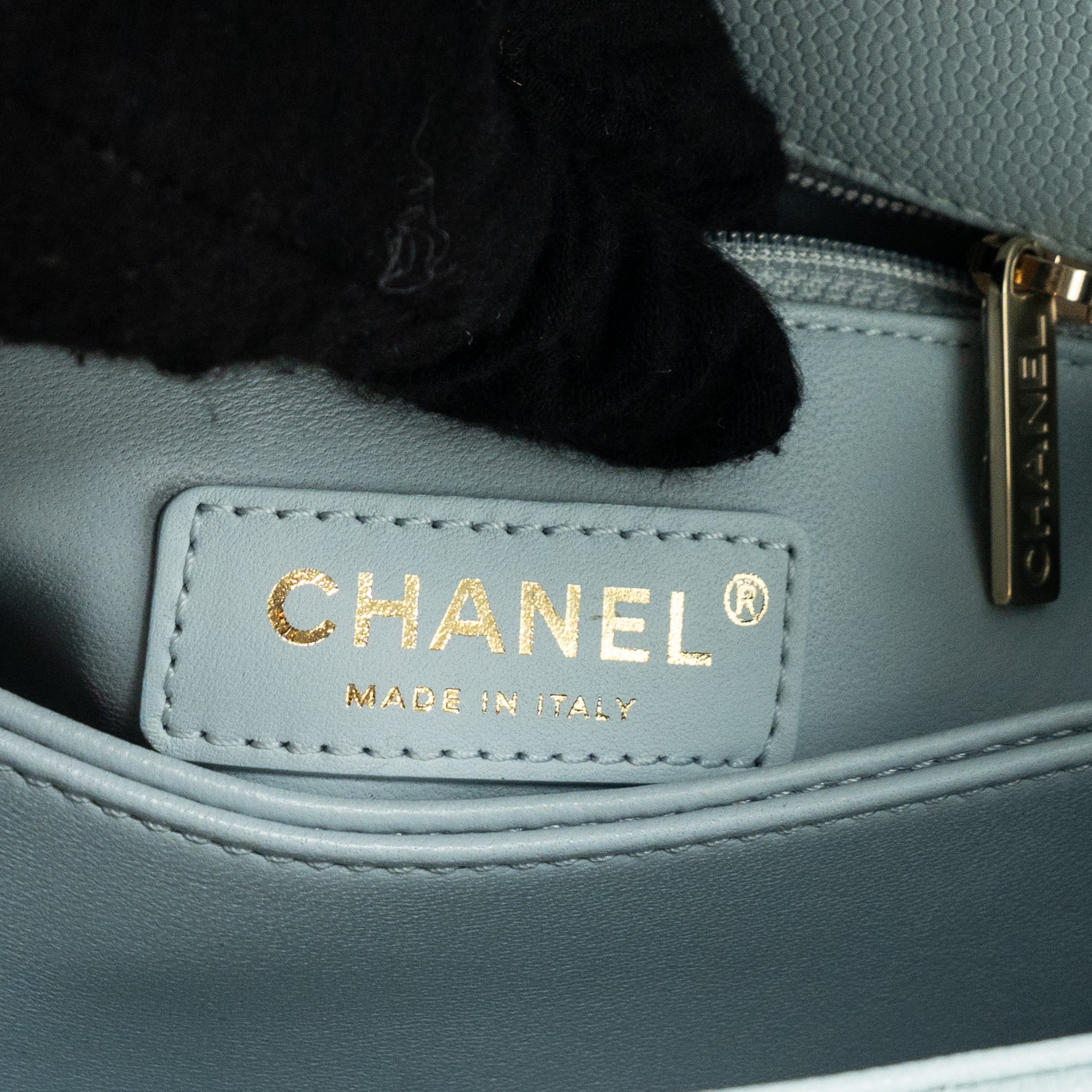 Chanel small coco handle caviar light blue L (microchip)