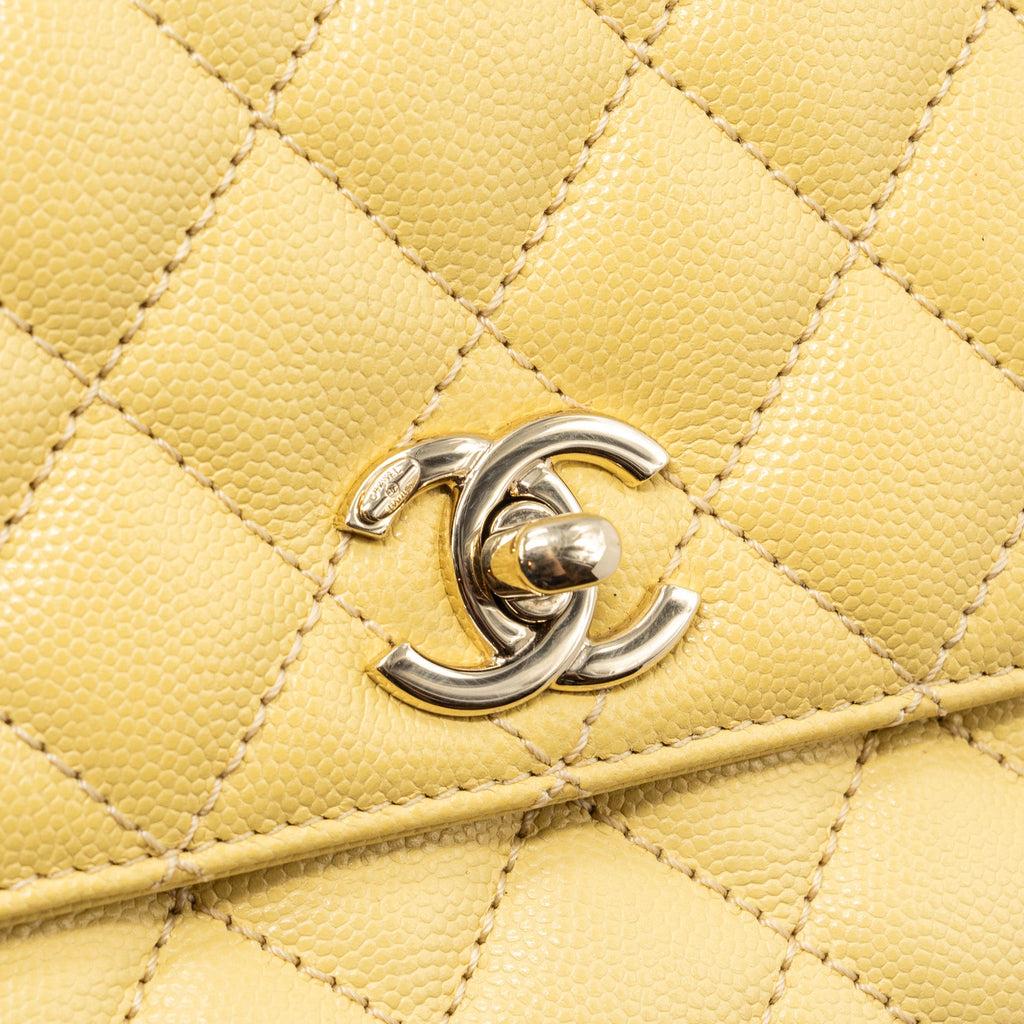 Chanel small coco handle caviar 22P light yellow L (microchip)