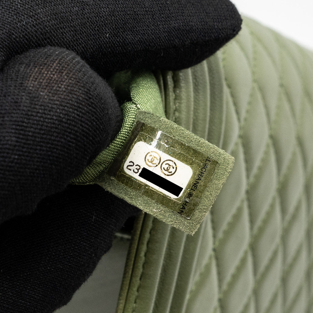 Chanel Medium boy bag lambskin green