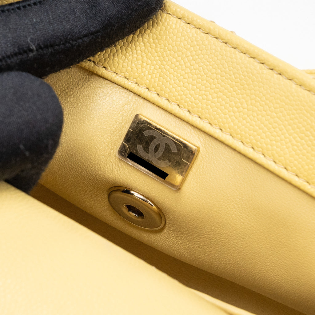 Chanel small coco handle caviar 22P light yellow L (microchip)