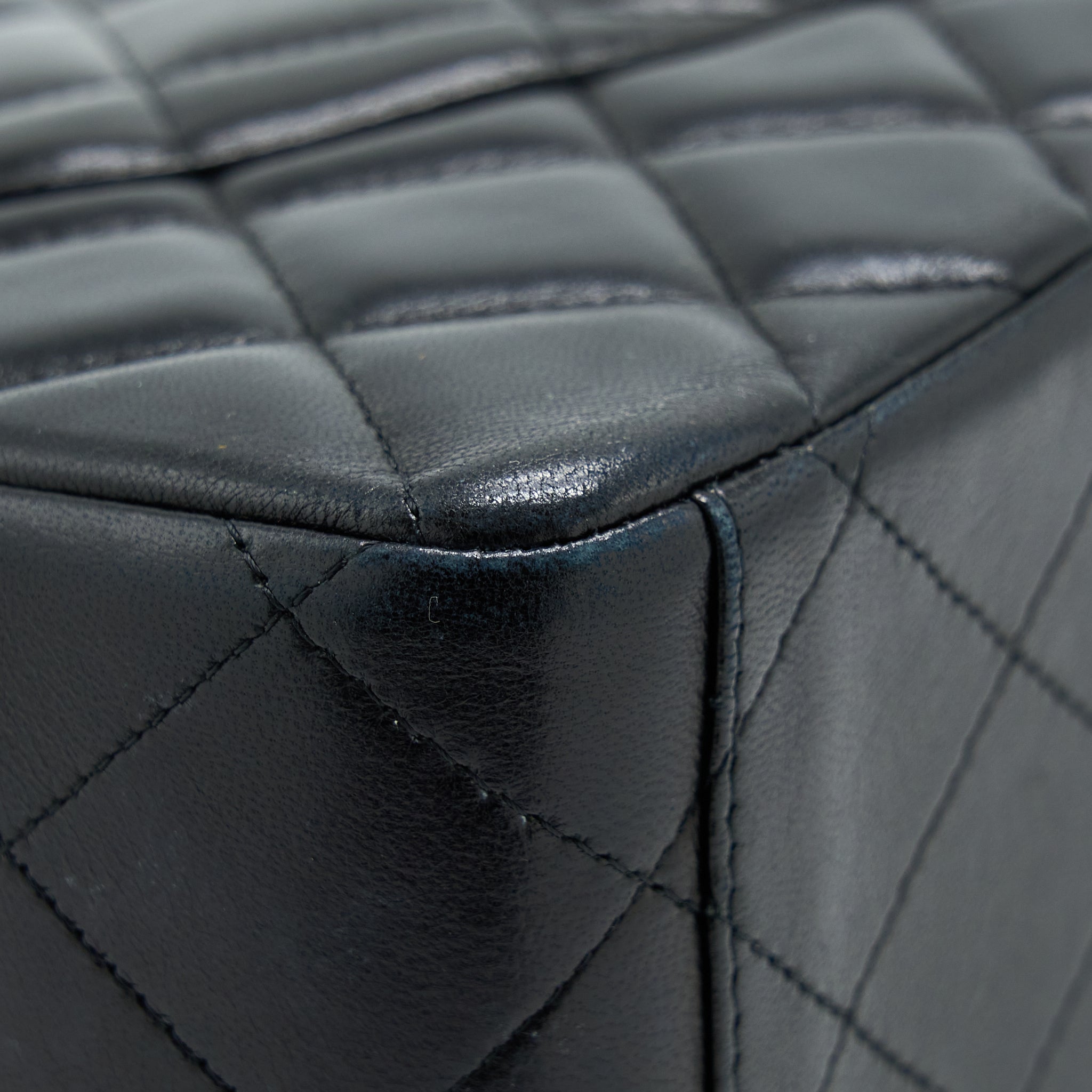 Chanel Maxi Classic Flap Bag Lambskin Black