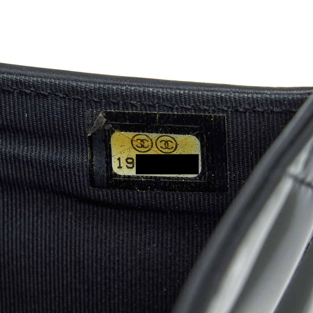 Chanel Classic Flap Long Wallet Patent Black
