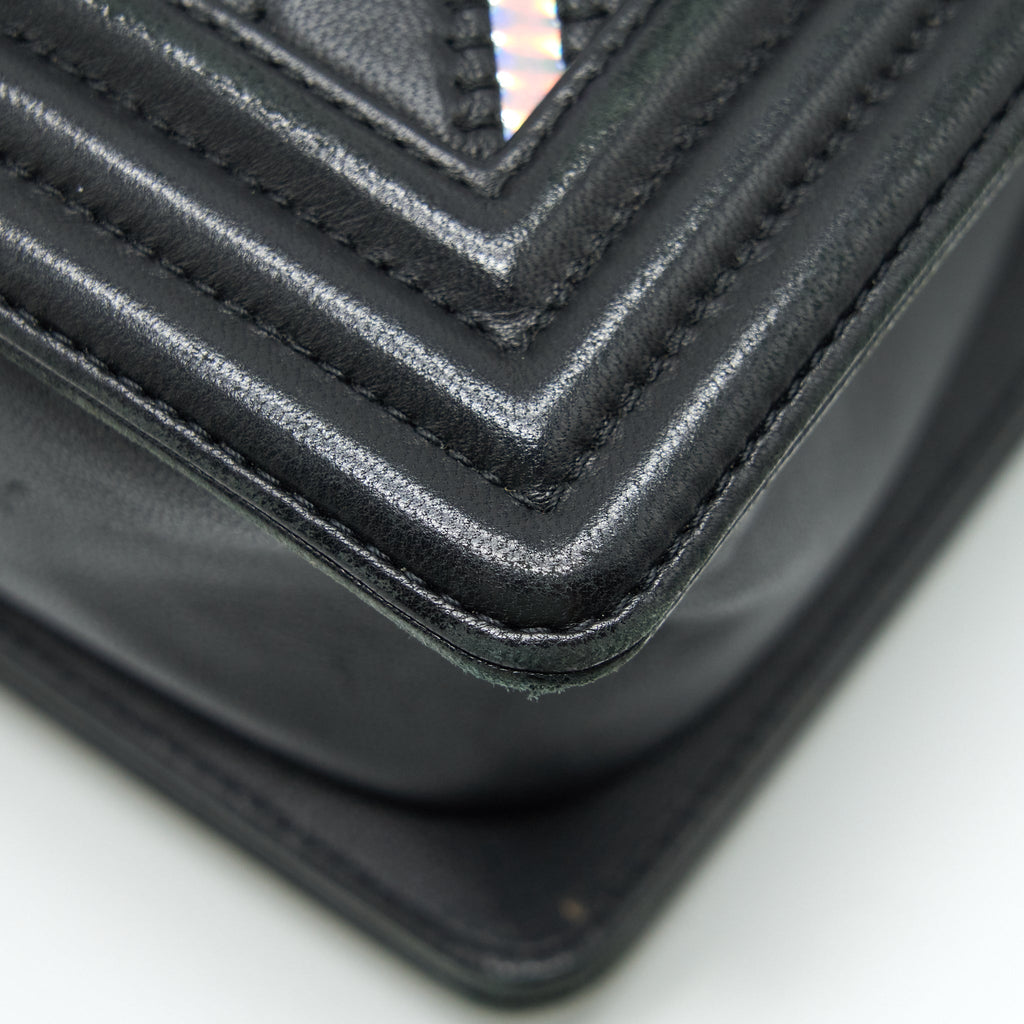 Chanel Medium Boy Chevron Lambskin Black/Silver