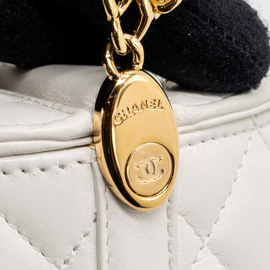 Chanel top handle round vanity with chain lambskin white  (microchip)