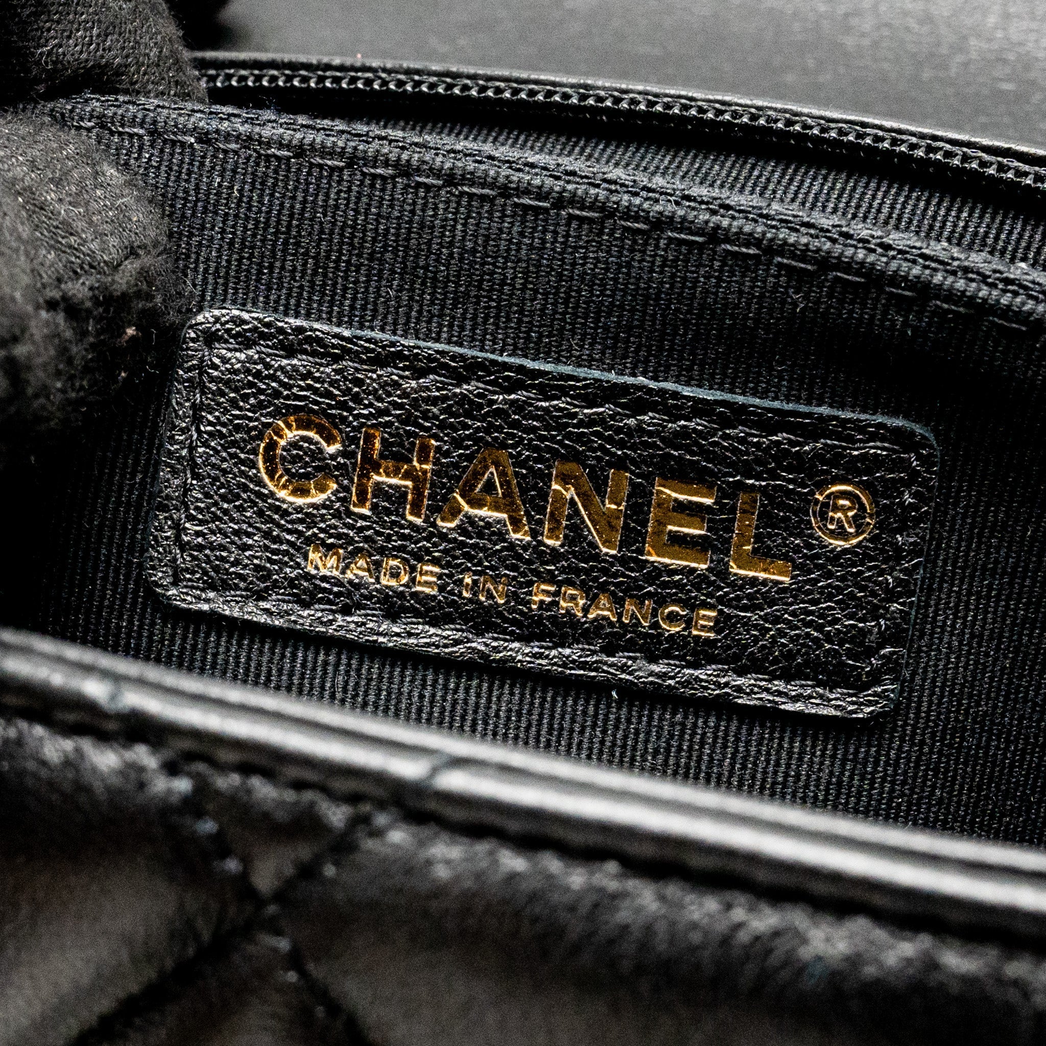 Chanel Quilted Mini Flap Bag with Detailed Chain Lambskin Black  (Microchip)