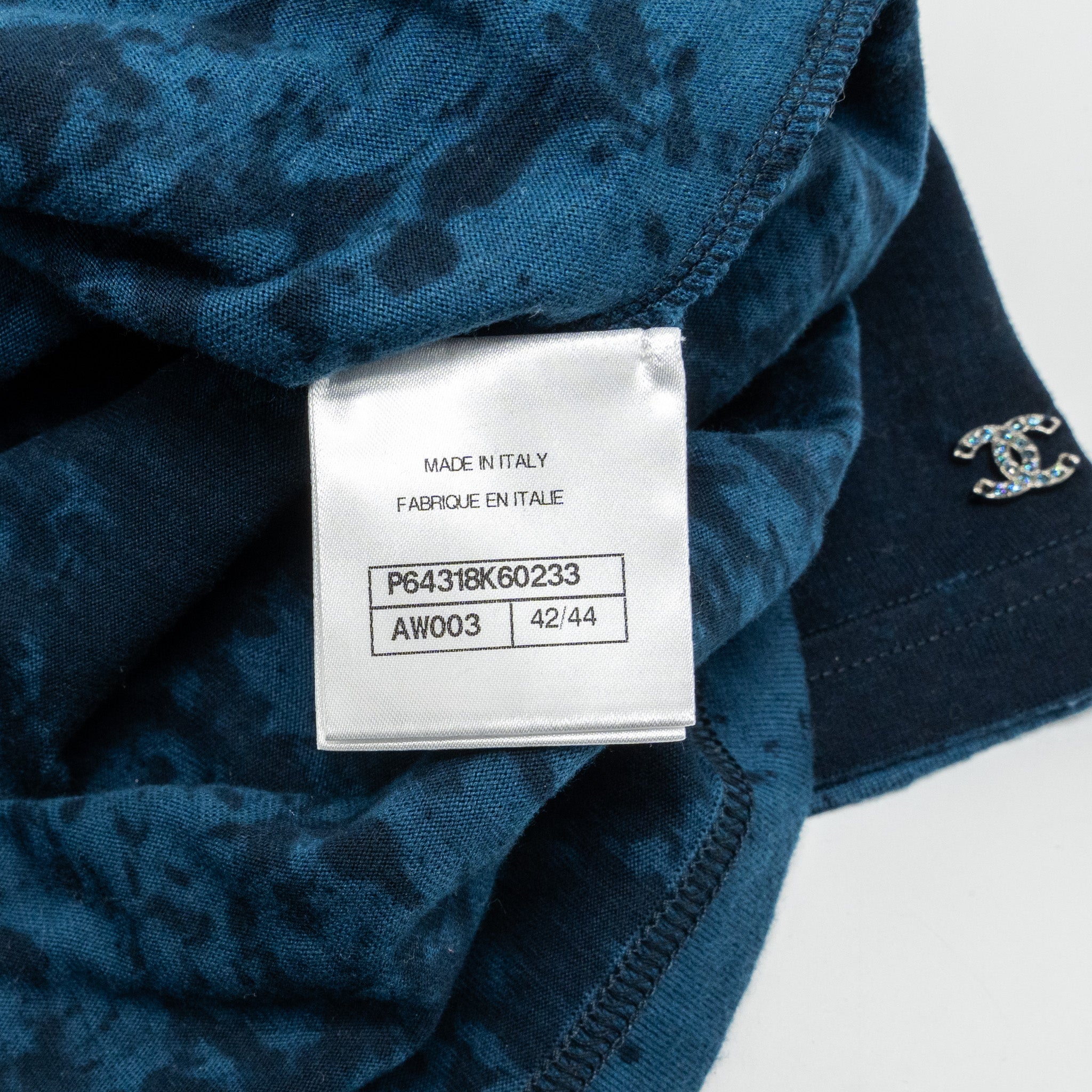 Chanel Size 42/44 20S Signature Logo with Crystal CC Logo Plaque T-shirt Cotton Navy Blue