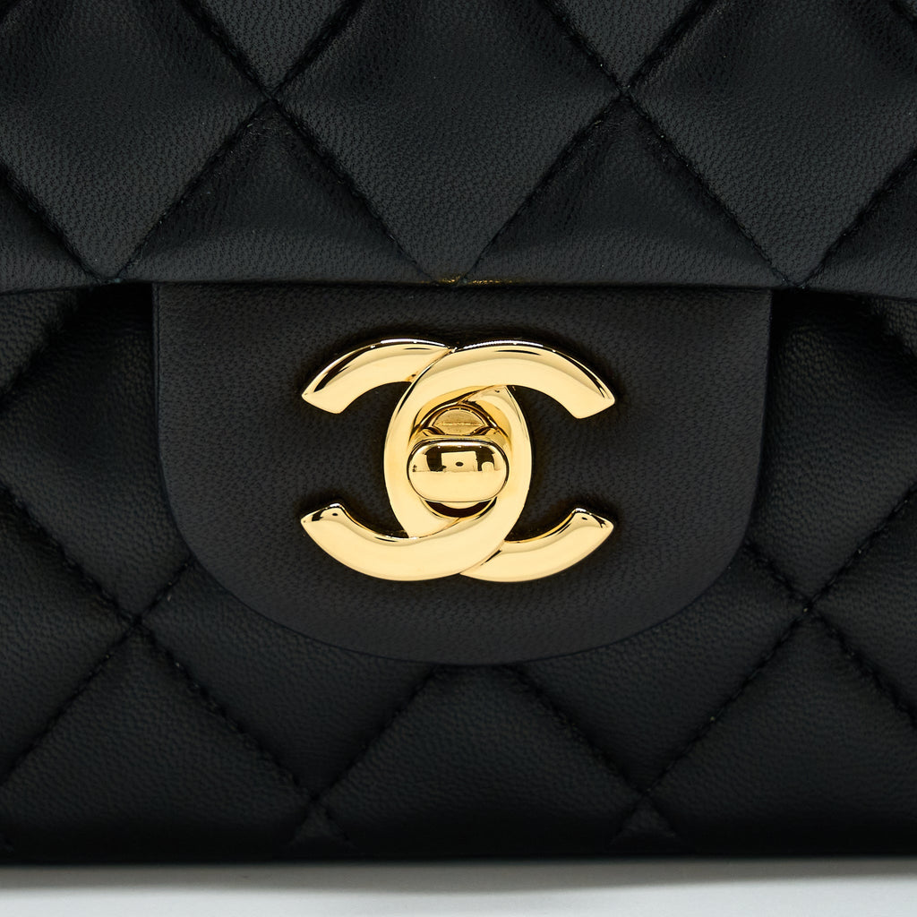 Chanel Classic Double Flap Bag Lambskin Black