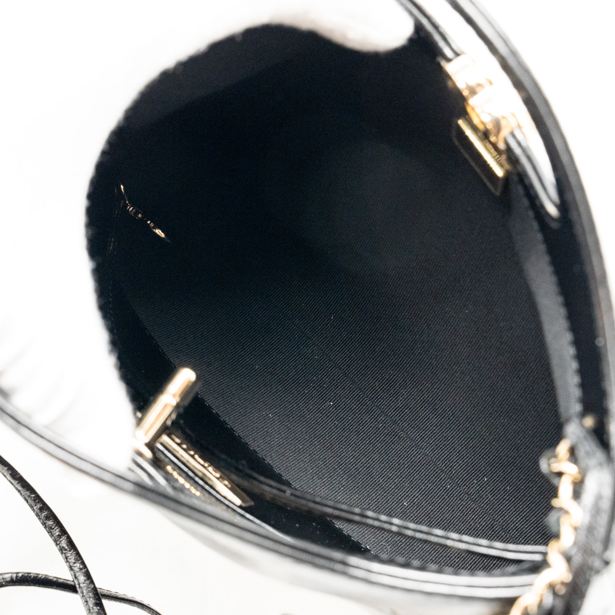 Chanel Mini 31 bag Shiny Calfskin Black L (Microchip)