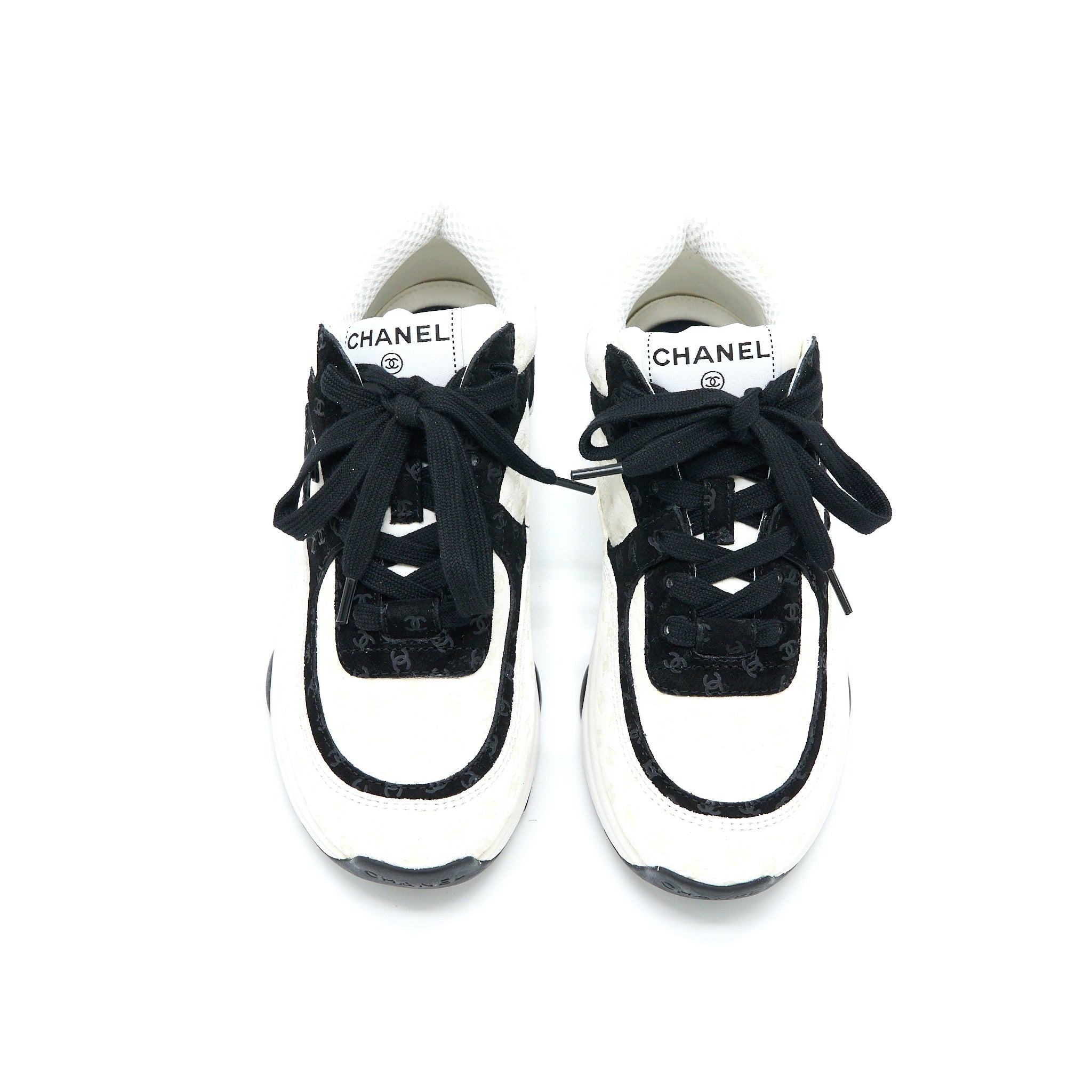 Chanel Size 35 22a Trainers Printed Suede/Calfskin Black/White