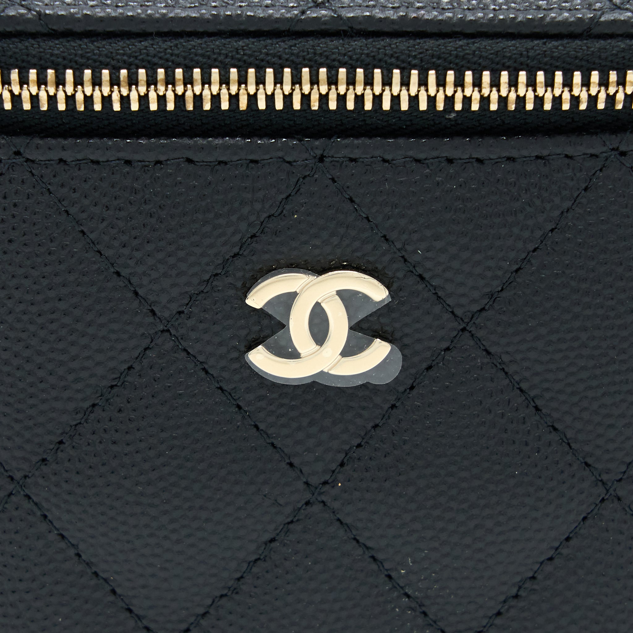Chanel 23C Mini Vanity With Chain Caviar Black L