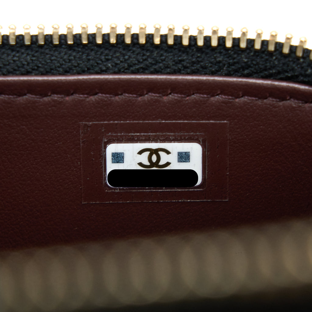 Chanel 23C Mini Vanity With Chain Caviar Black L