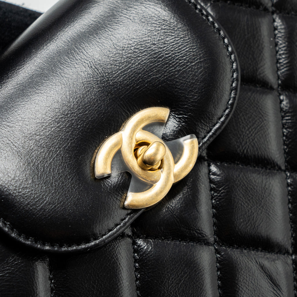 Chanel 23K kelly bag calfskin black  (microchip)