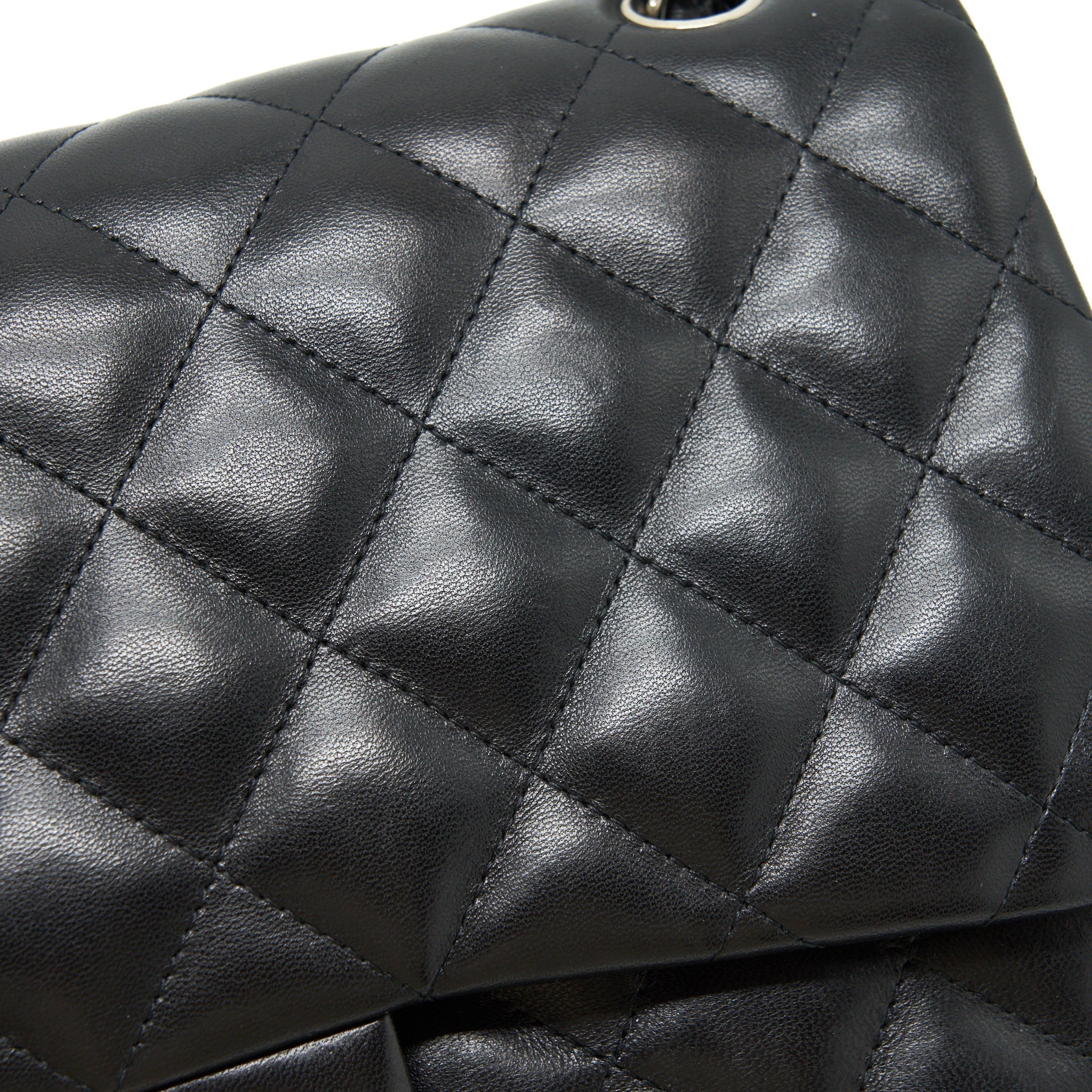 Chanel Classic jumbo Double flap Bag Lambskin Black