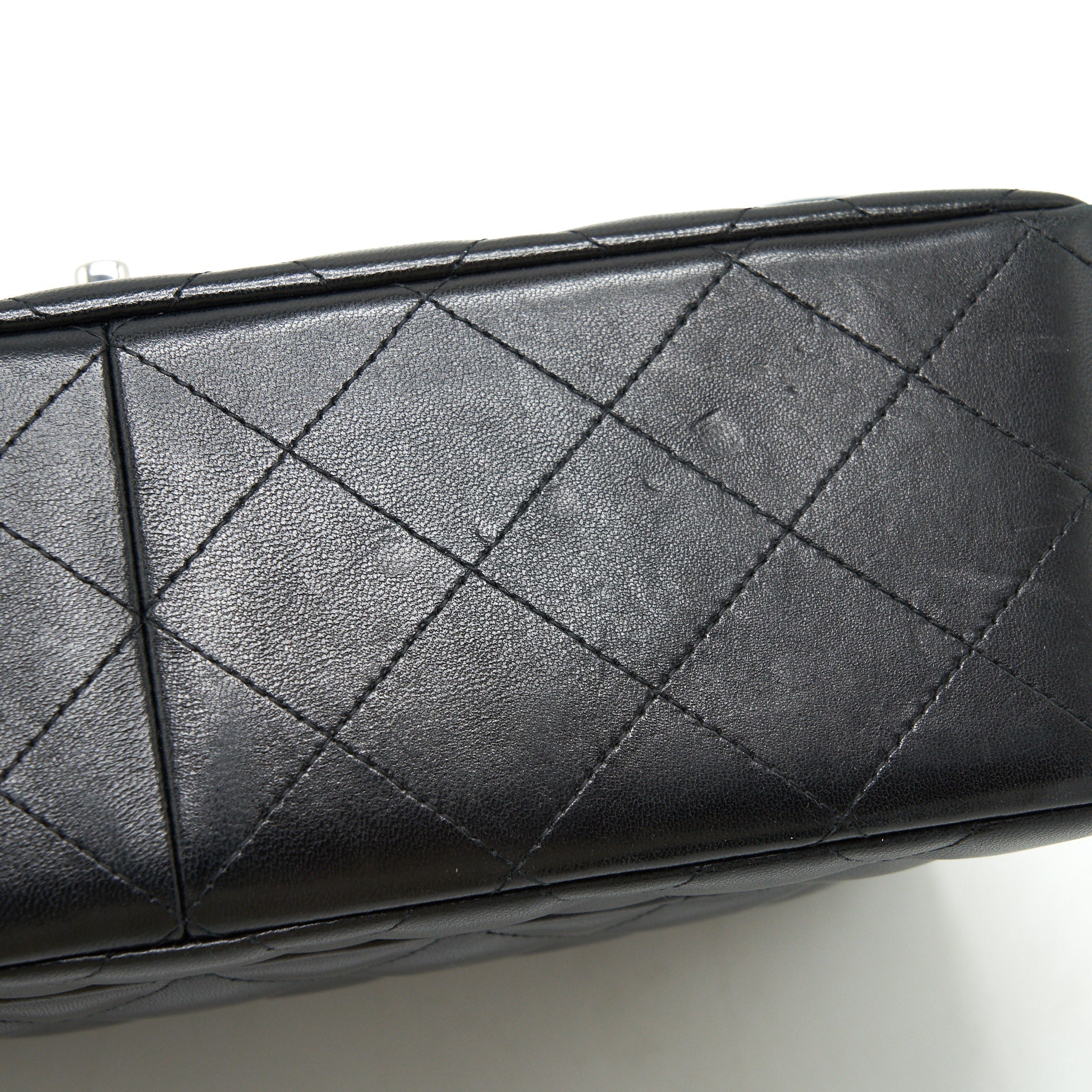 Chanel Classic jumbo Double flap Bag Lambskin Black