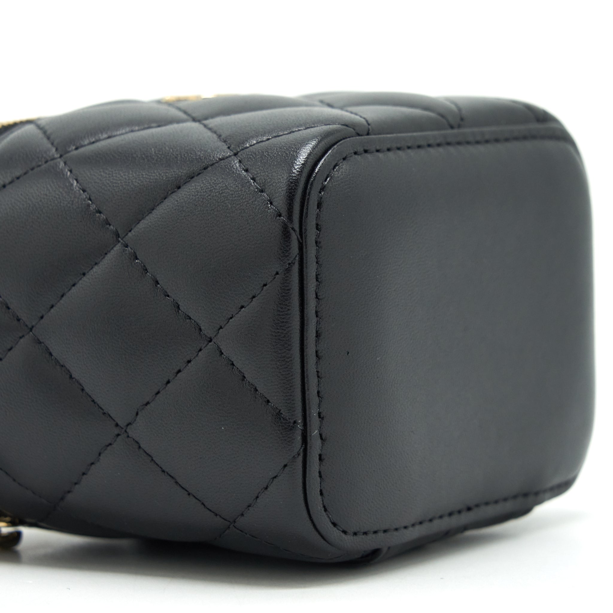 Chanel Top Handle Mini Vanity With Chain Lambskin Black L