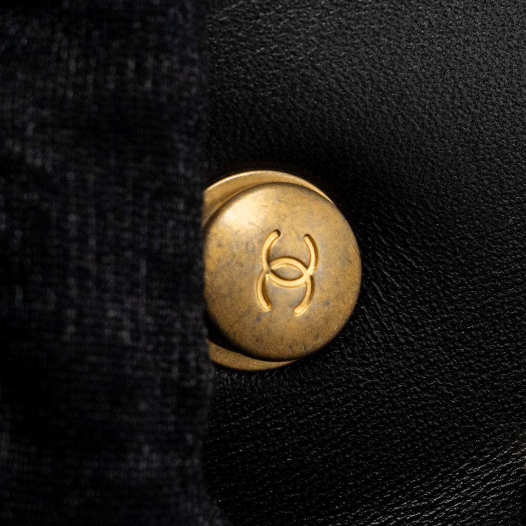 Chanel 23s camellia chain flap bag lambskin black  (Mircochip)