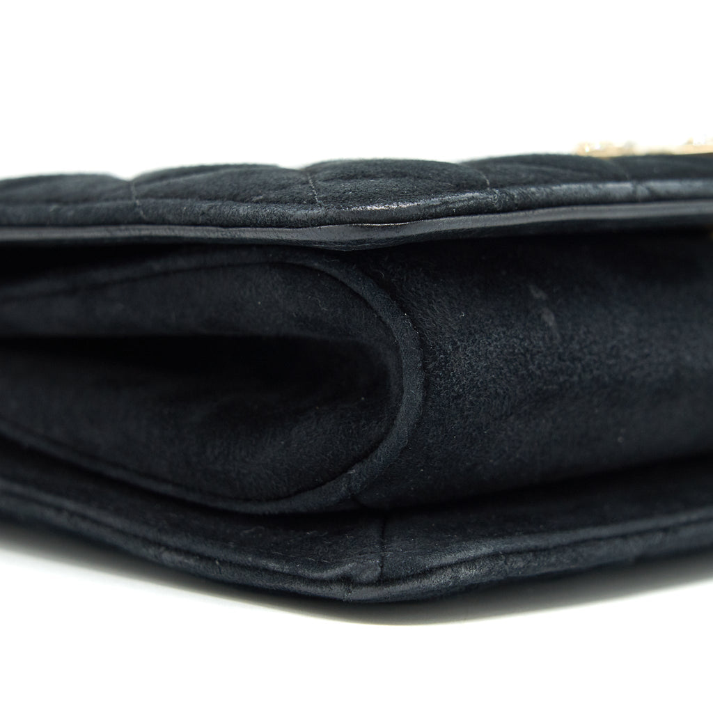 Chanel Quilted Velvet CC Logo Flap Bag black L
