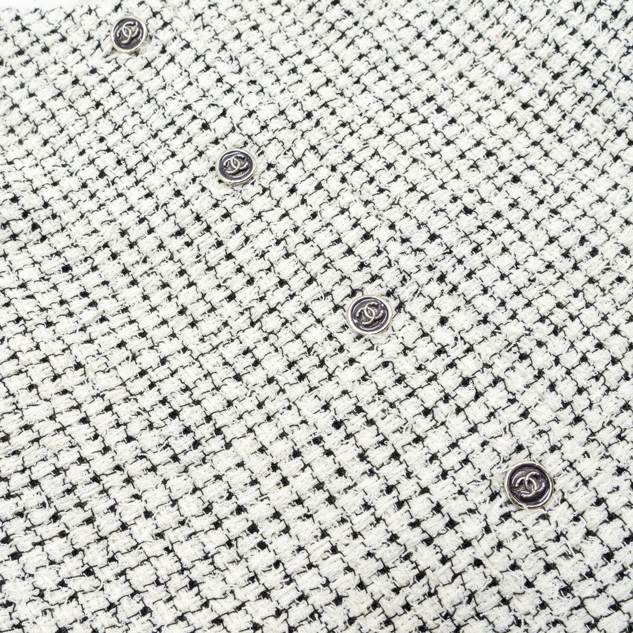 Chanel size 34 21P Tweed dress cotton/polyester white/black
