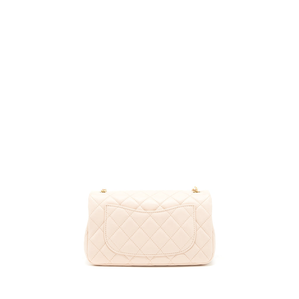 Chanel 22C Pearl Crush Mini Rectangular Flap Bag Lambskin Light Berge