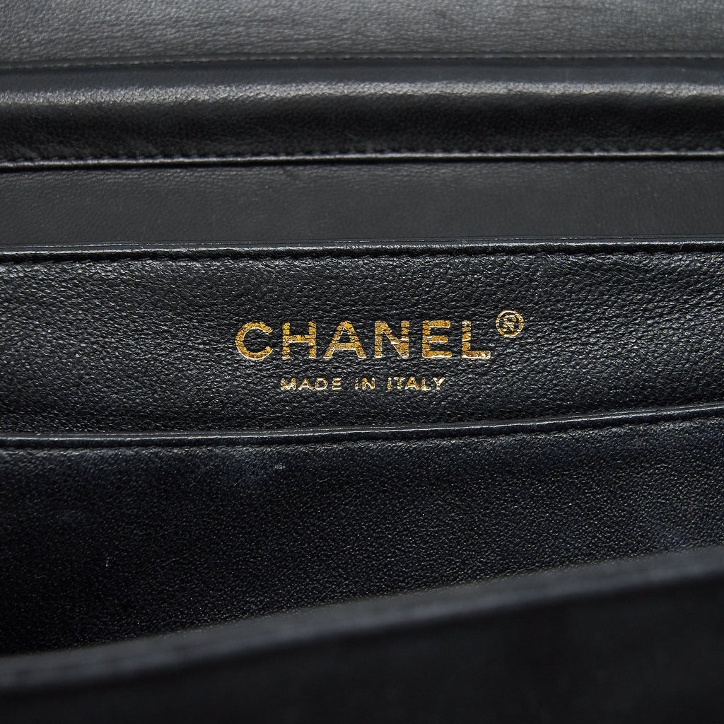 Chanel Quilted Velvet CC Logo Flap Bag black L