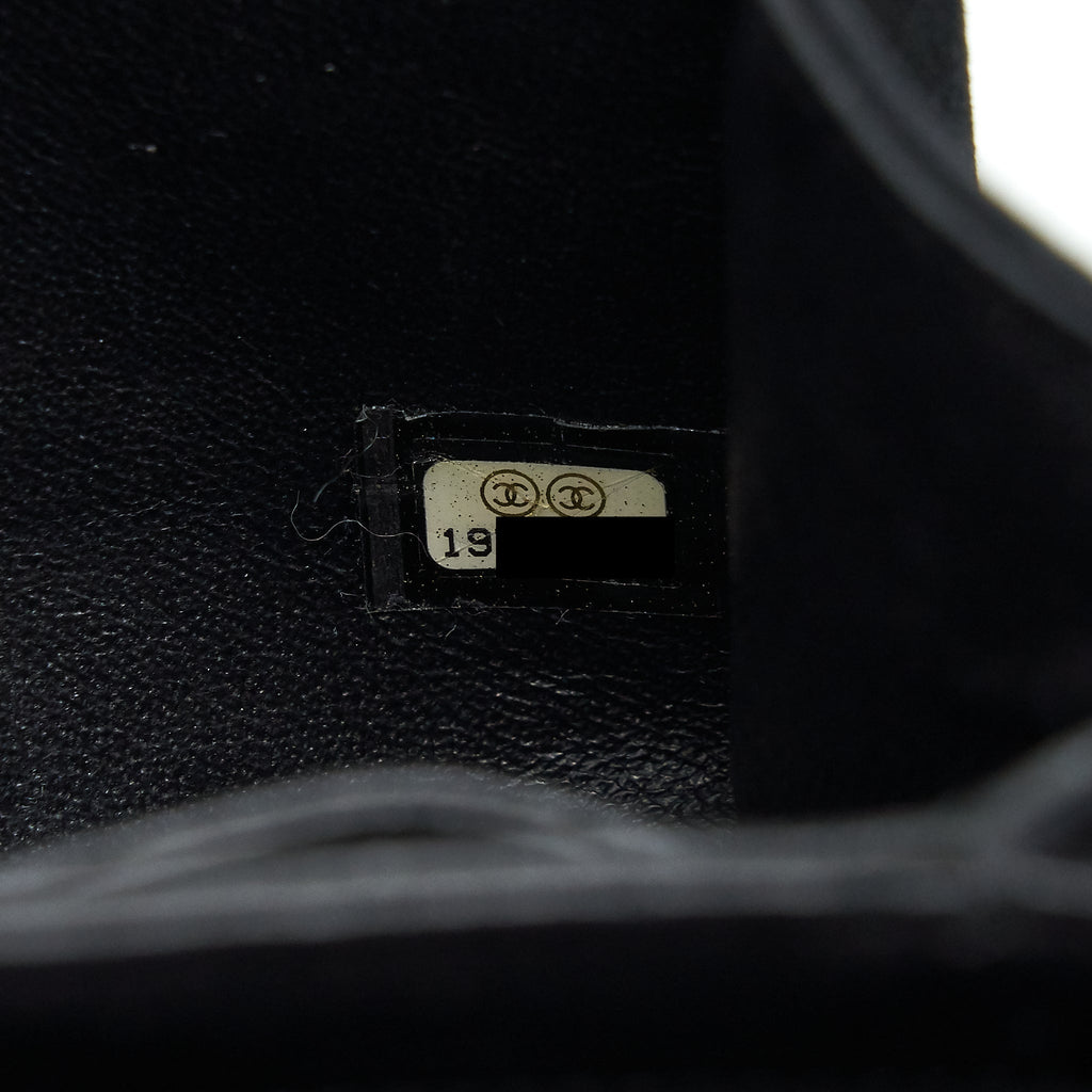 Chanel Quilted Velvet CC Logo Flap Bag black L