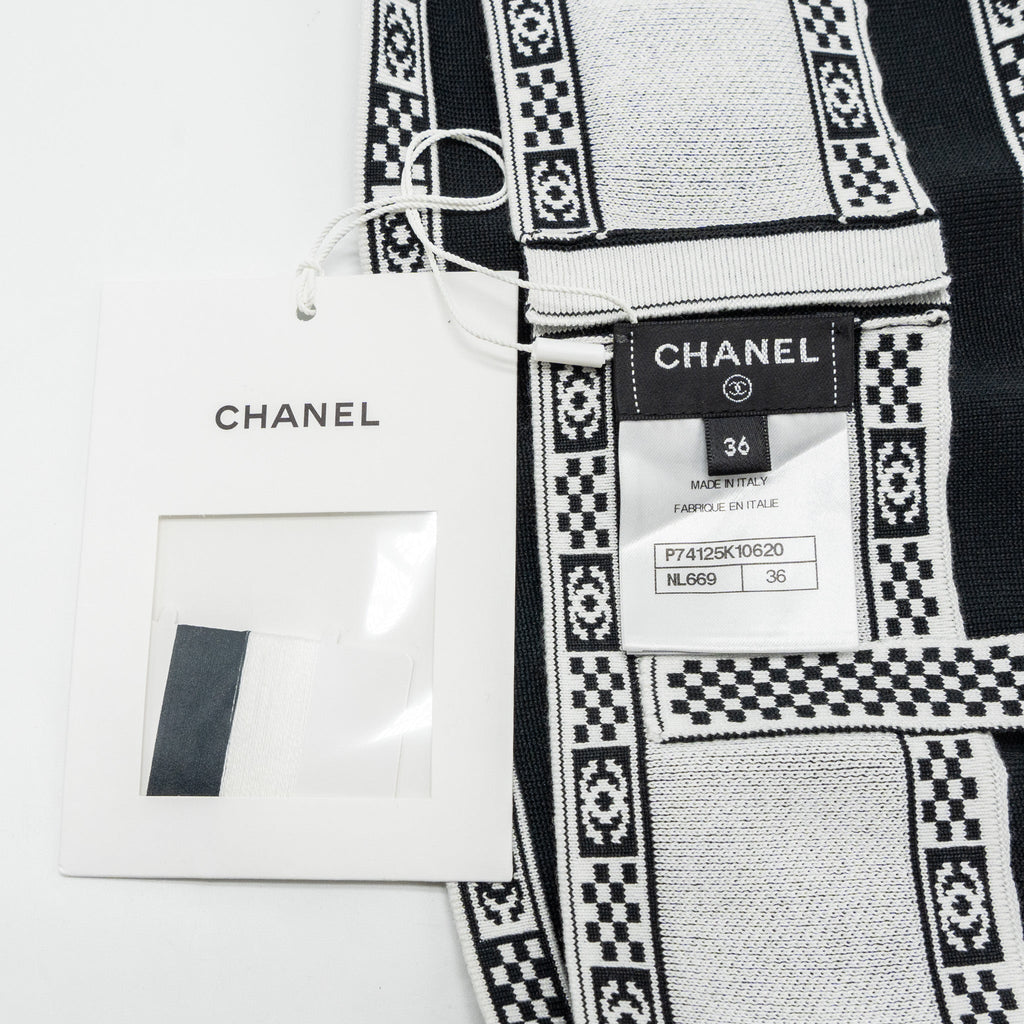 Chanel Size 36 23C CC Logo Top Polyester/Cotton Black/White