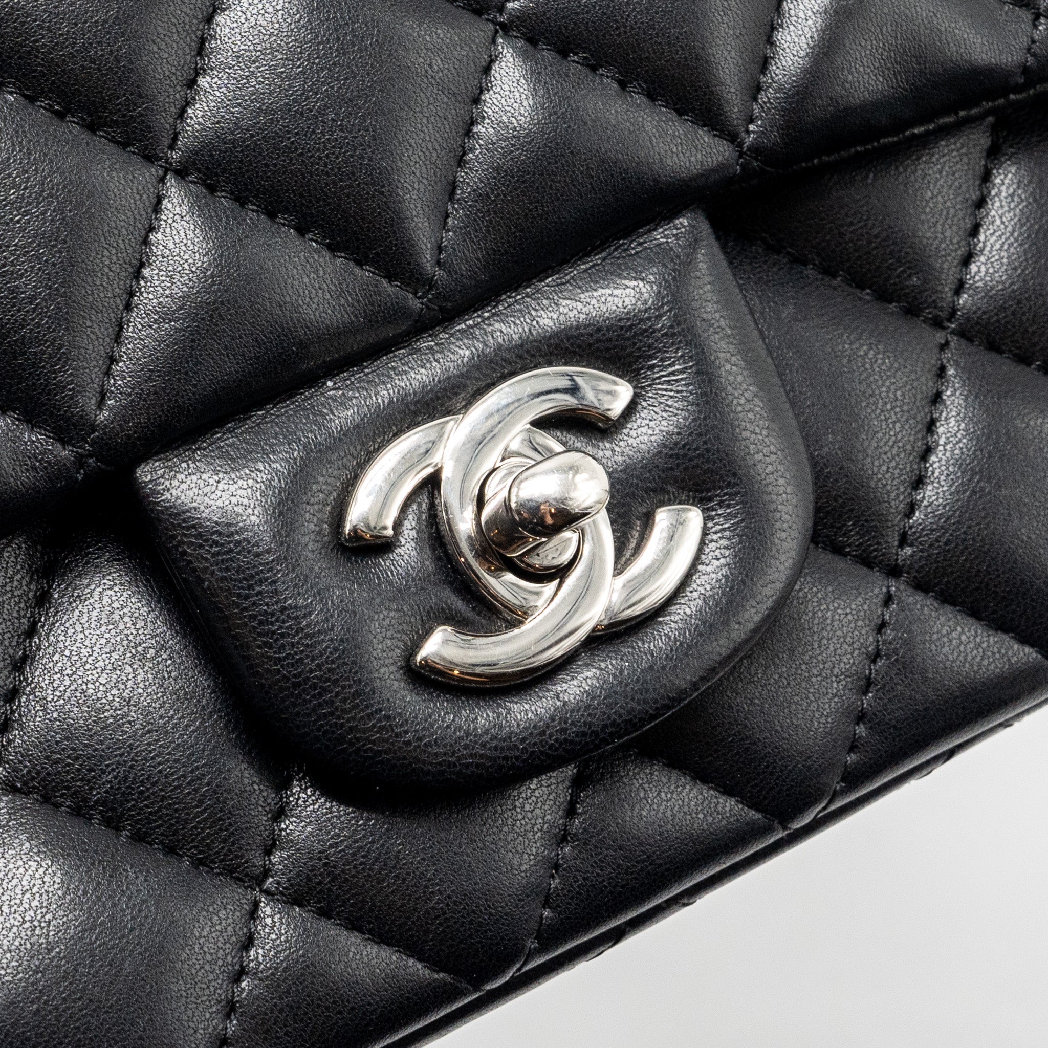 Chanel Mini Rectangular flap bag lambskin black