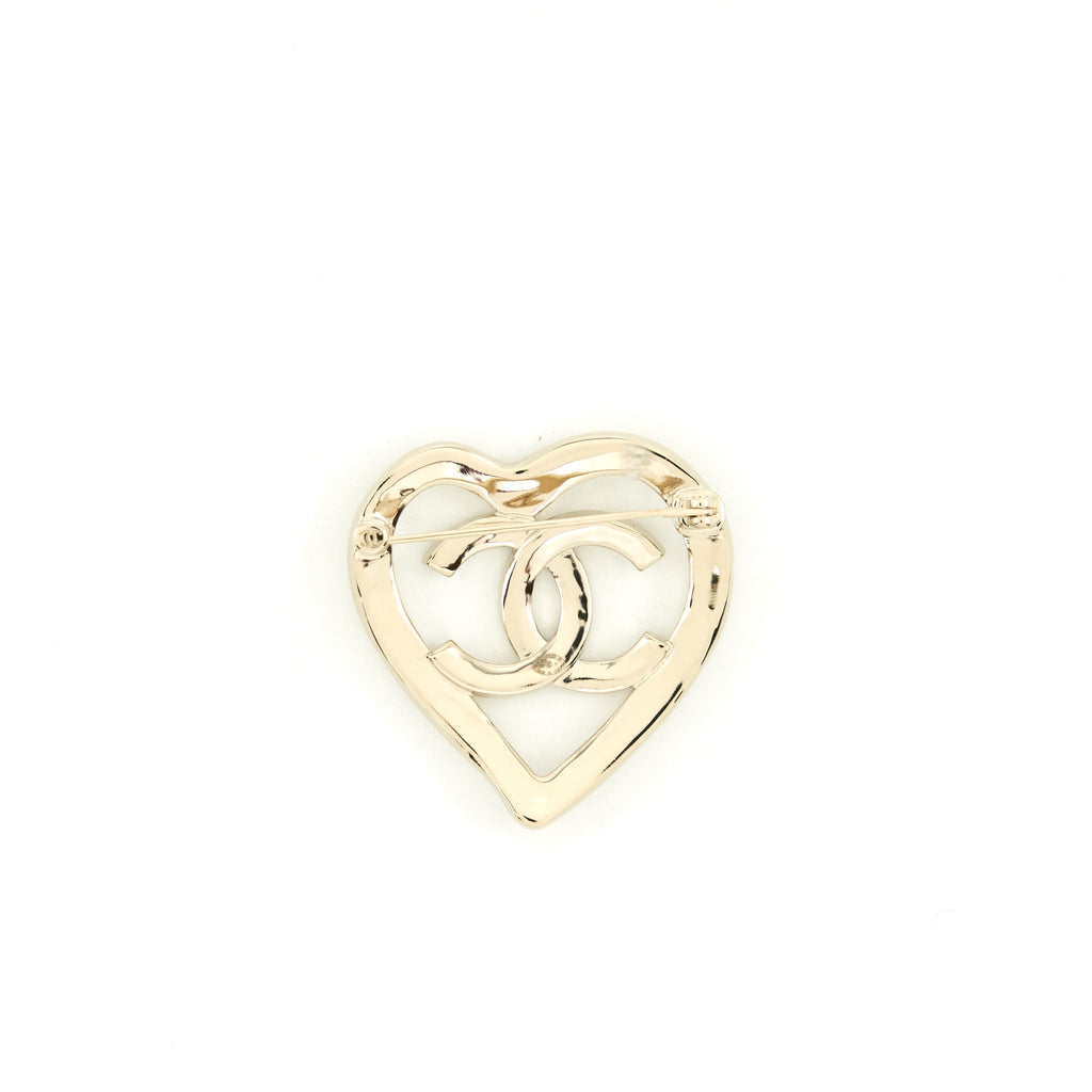 Chanel 22C Heart With CC Logo Brooch Light Gold Tone
