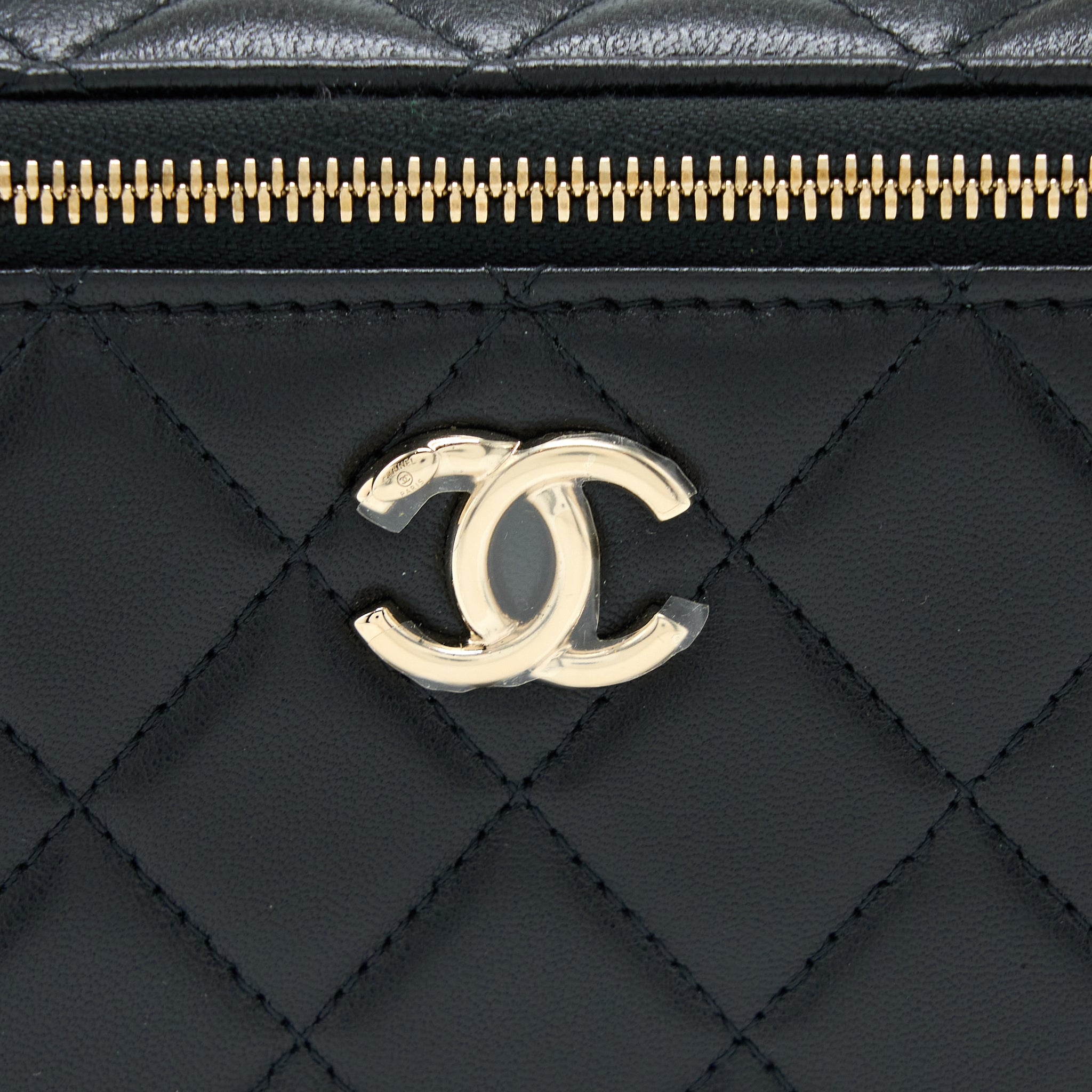 Chanel 22A Top Handle Long Vanity Case Lambskin Black L