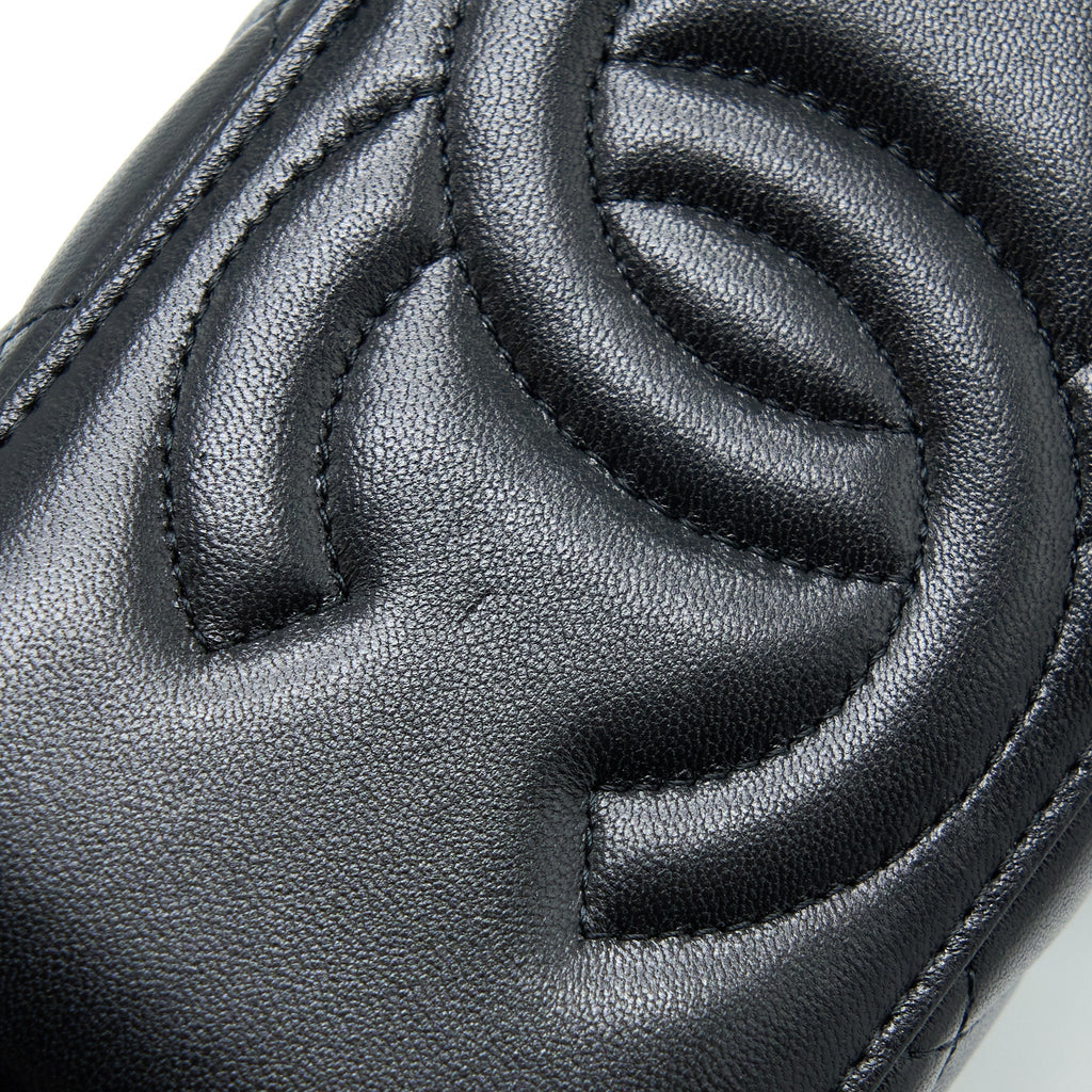 Chanel 22A Top Handle Long Vanity Case Lambskin Black L