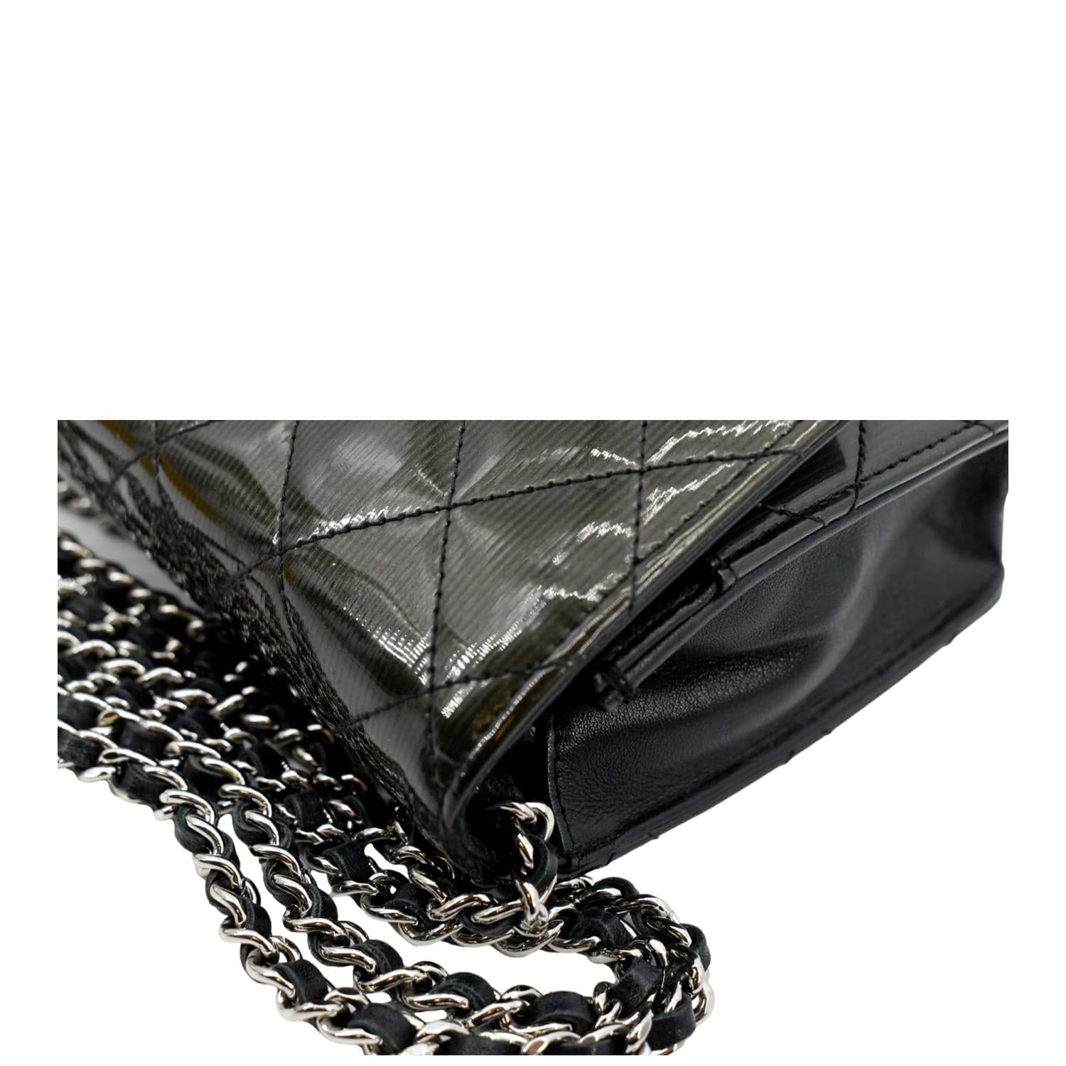 CHANEL Wallet on Chain Patent Leather Shoulder Bag Olive Green