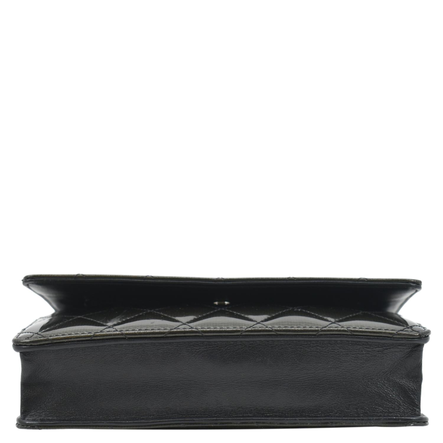 CHANEL Wallet on Chain Patent Leather Shoulder Bag Olive Green