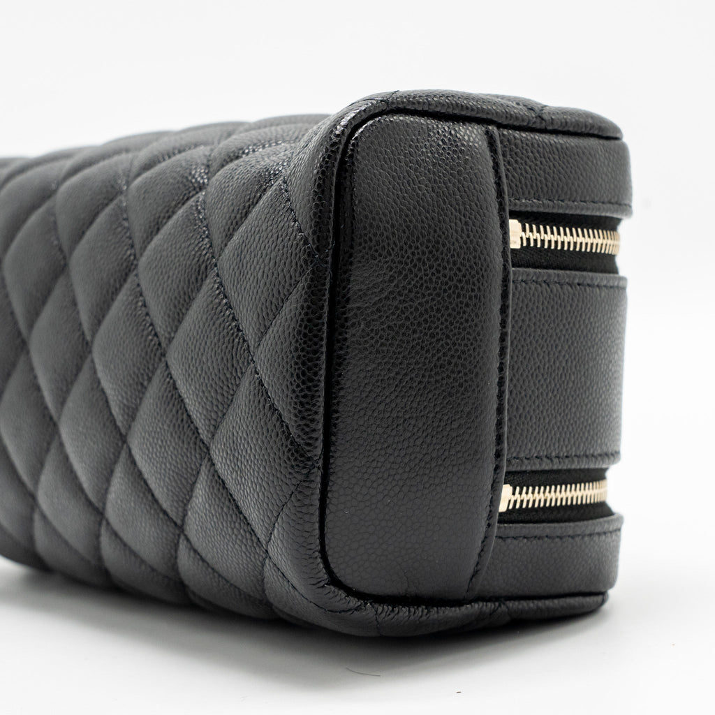 Chanel Double Zip Pouch Cosmetic Case Caviar Black  (Microchip)