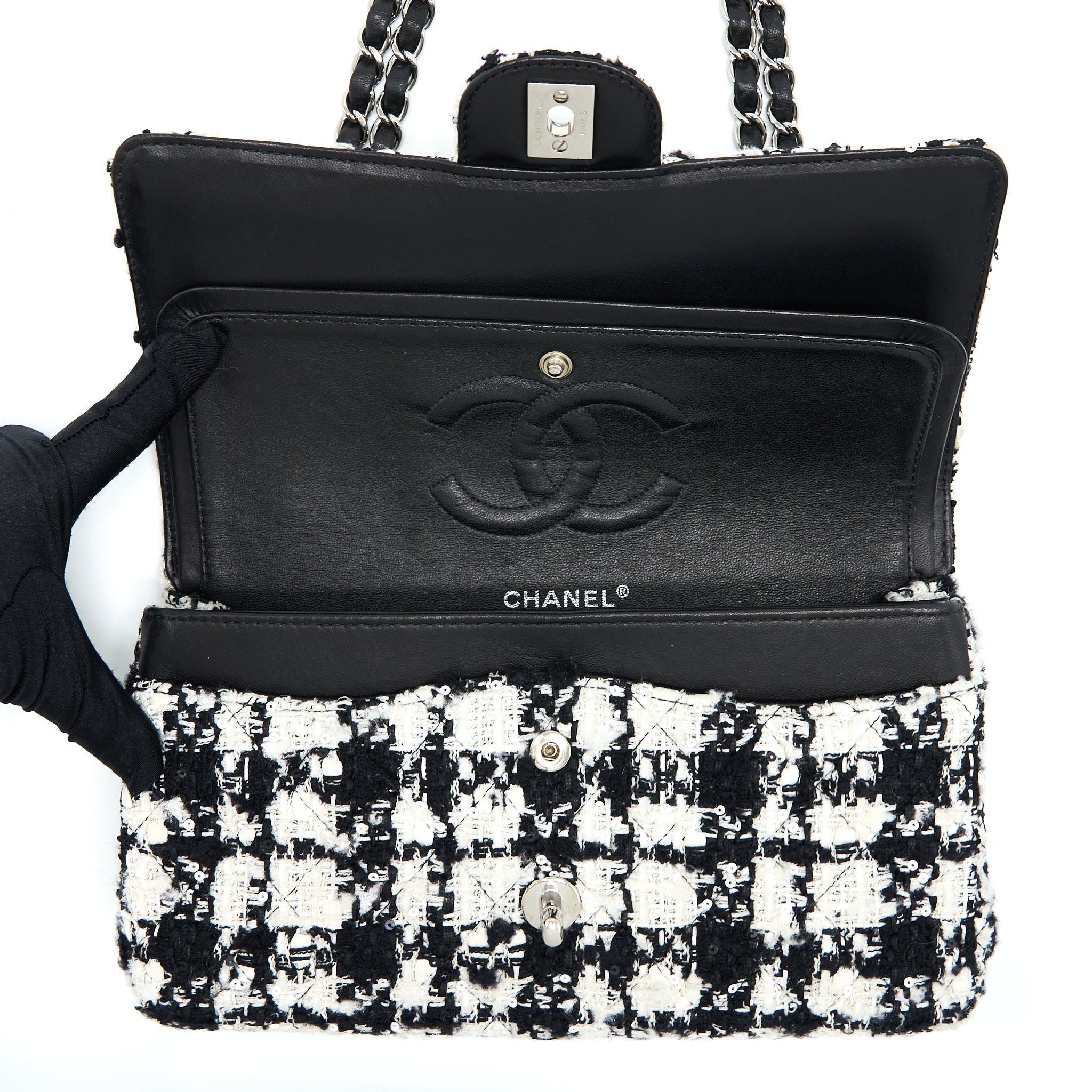 Chanel Classic Double Flap Bag Tweed Black/White