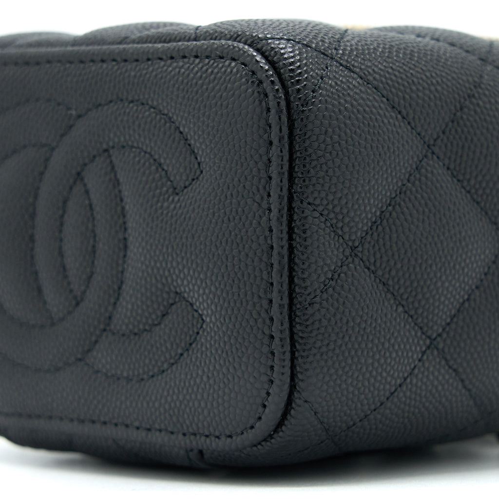 Chanel 23C Mini Vanity With Chain Caviar Black L