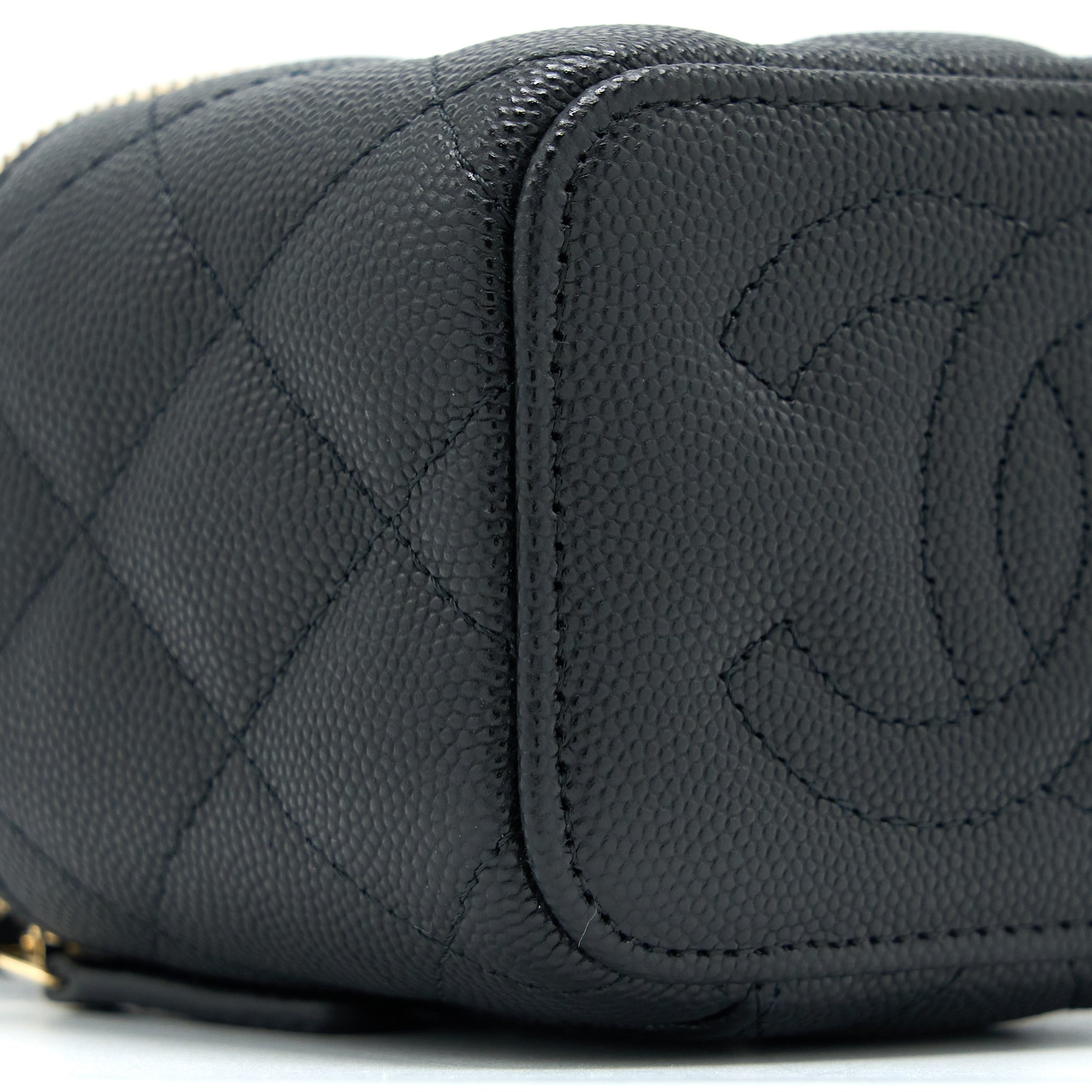 Chanel 23C Mini Vanity with Chain Caviar Black L (Microchip)