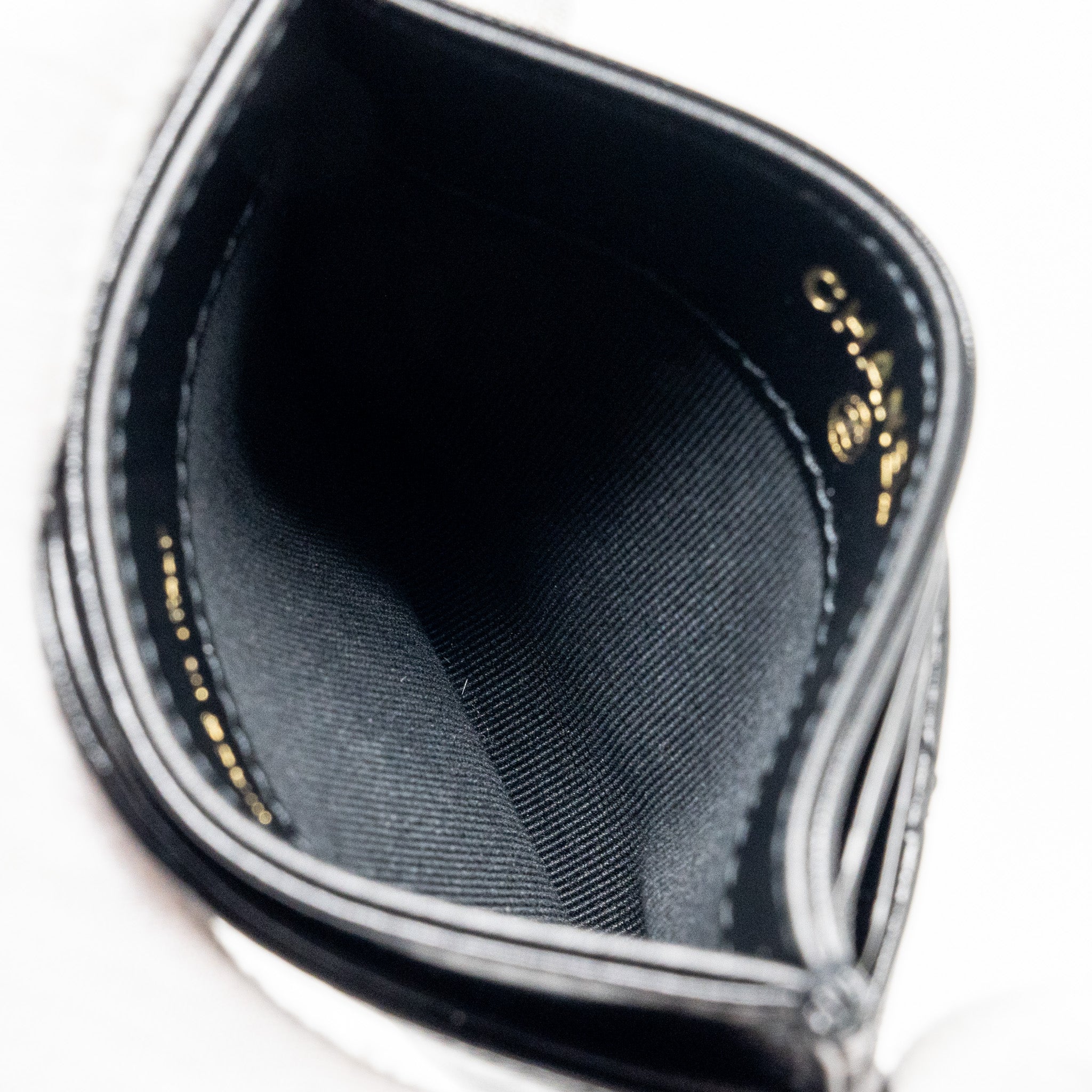 Chanel 31 card holder shiny goatskin black L (microchip)
